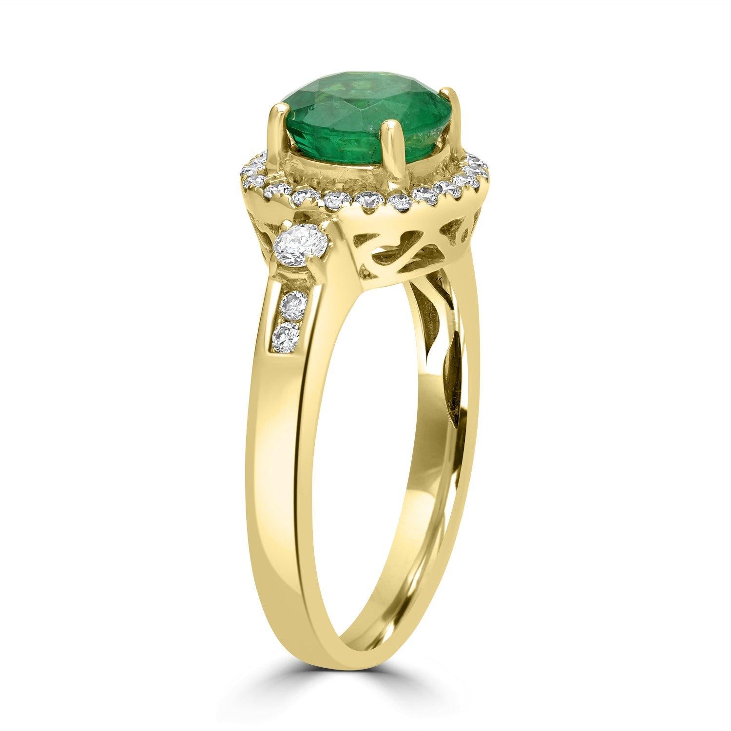 Round Cut 1.6ct Emerald Rings with 0.37Tct Diamond Set in 14K Yellow Gold For Sale
