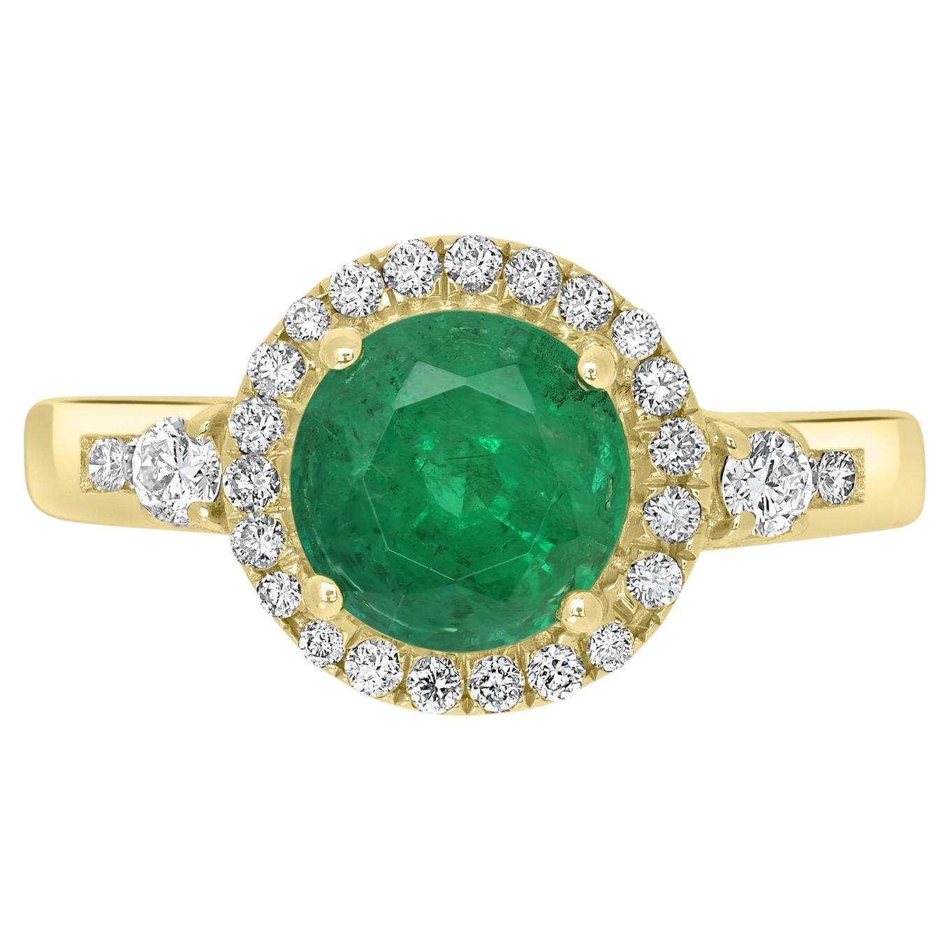 1.6ct Emerald Rings with 0.37Tct Diamond Set in 14K Yellow Gold For Sale