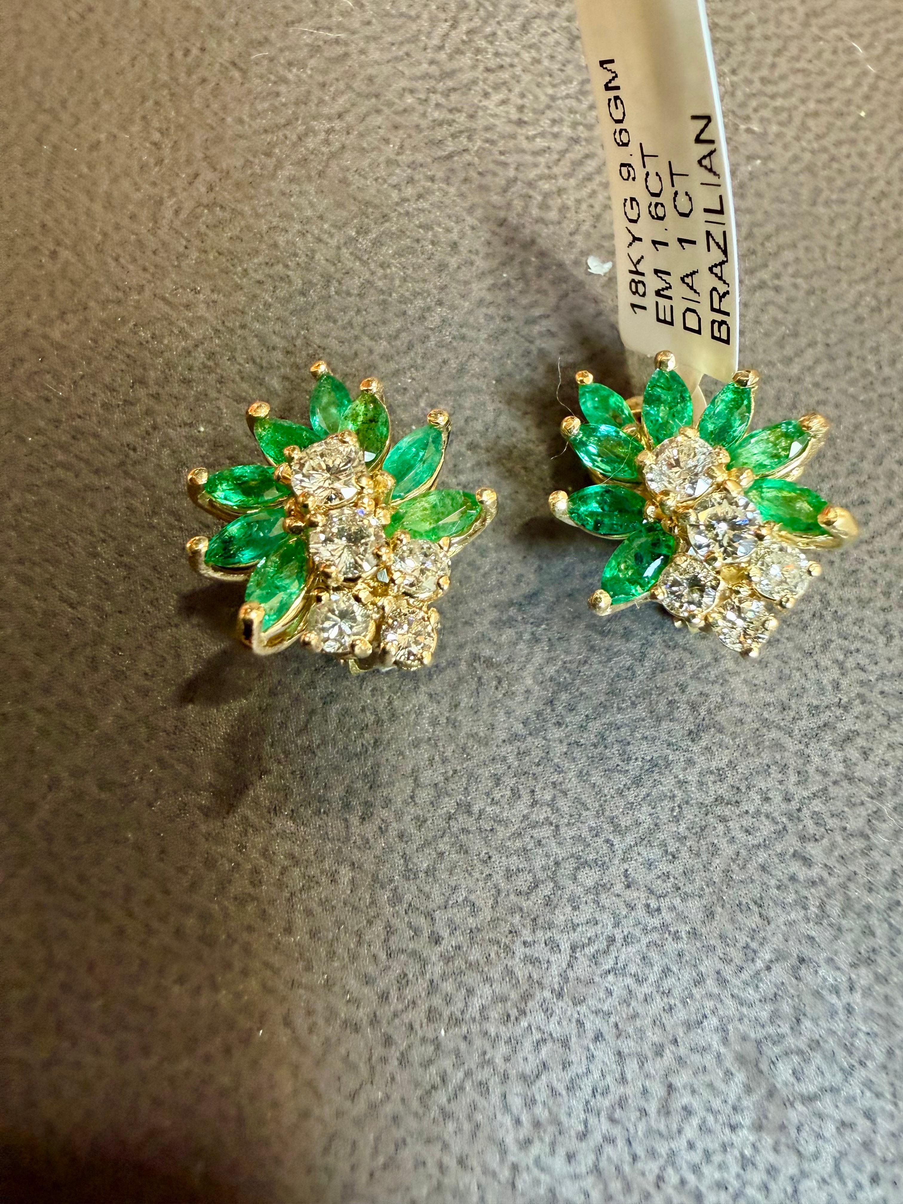 1.6Ct Nature Brazilin Marquise Emerald & 1.0 Ct Diamond Clip on Earring 18 KYG en vente 3