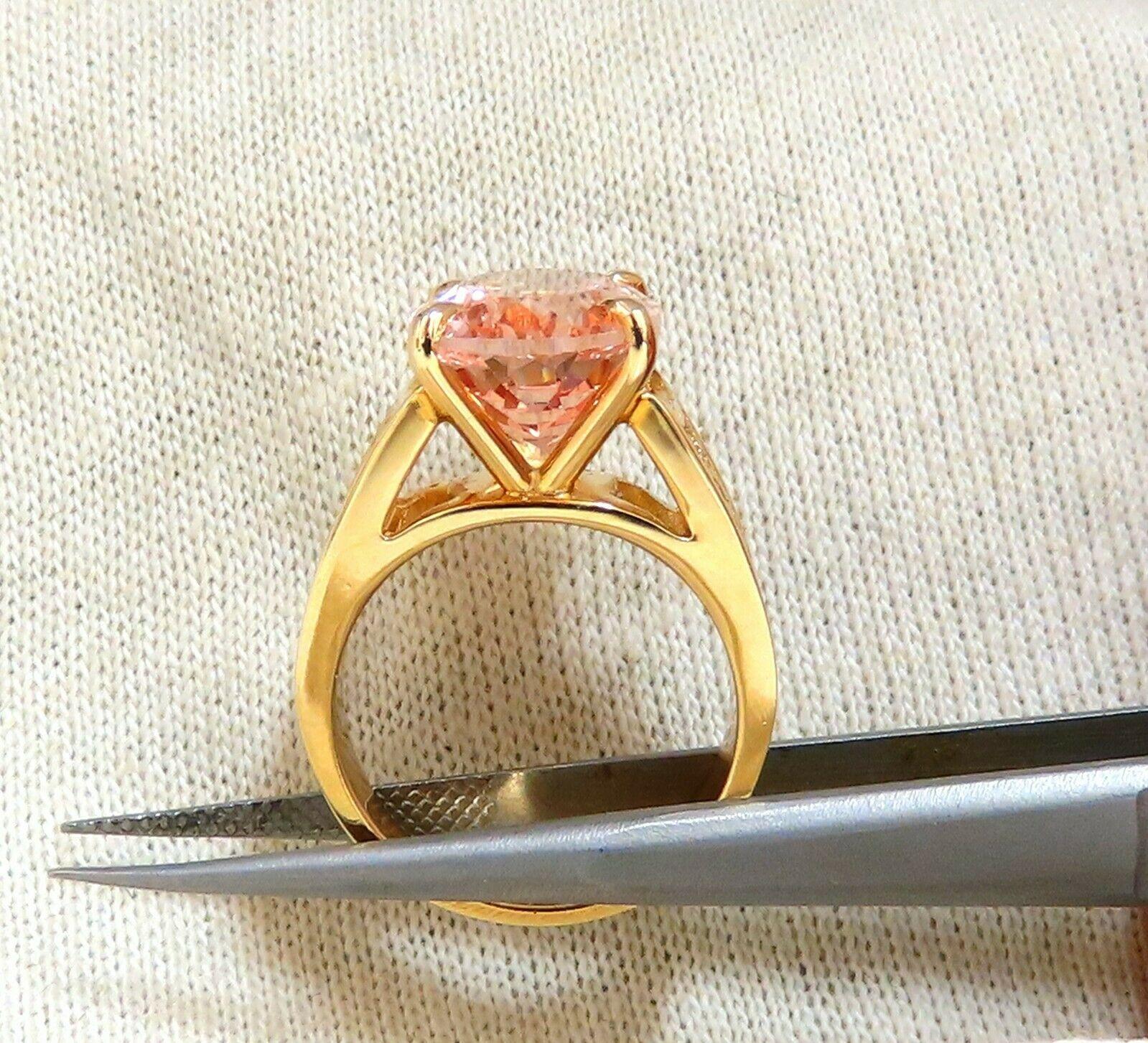 Traditional Raised Pink.

16.00ct. Natural Morganite Ring

14 X 10mm

Oval cut.

Bright Pink

Strong, even tone.



.90ct Natural Diamonds

I-color Vs-2 Clarity.

14kt. yellow gold

8.5 grams

Ring Current size: 6

Depth of ring: 9.7mm

(Free Resize