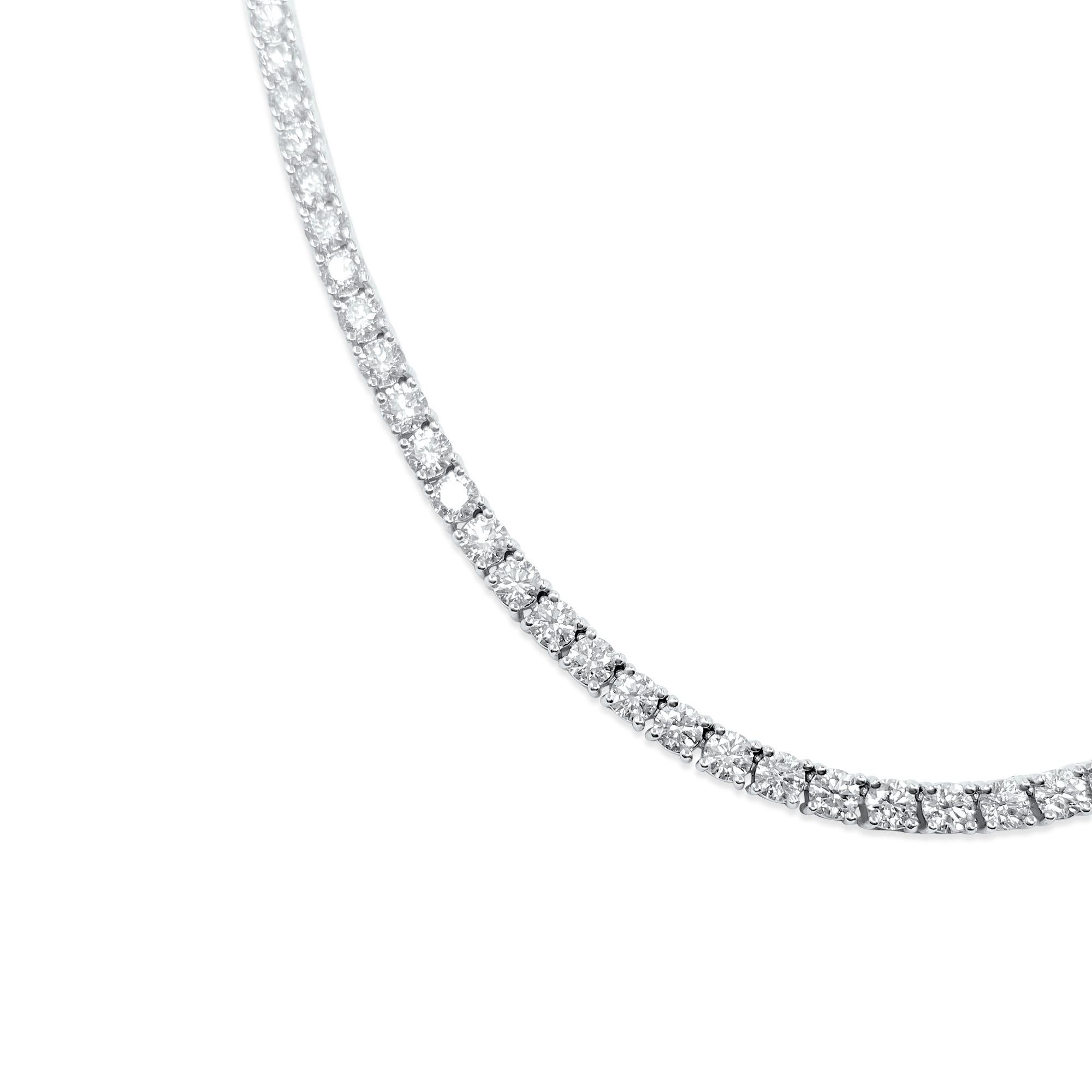 Contemporary 16ct VVS Diamond Tennis Necklace Unisex For Sale
