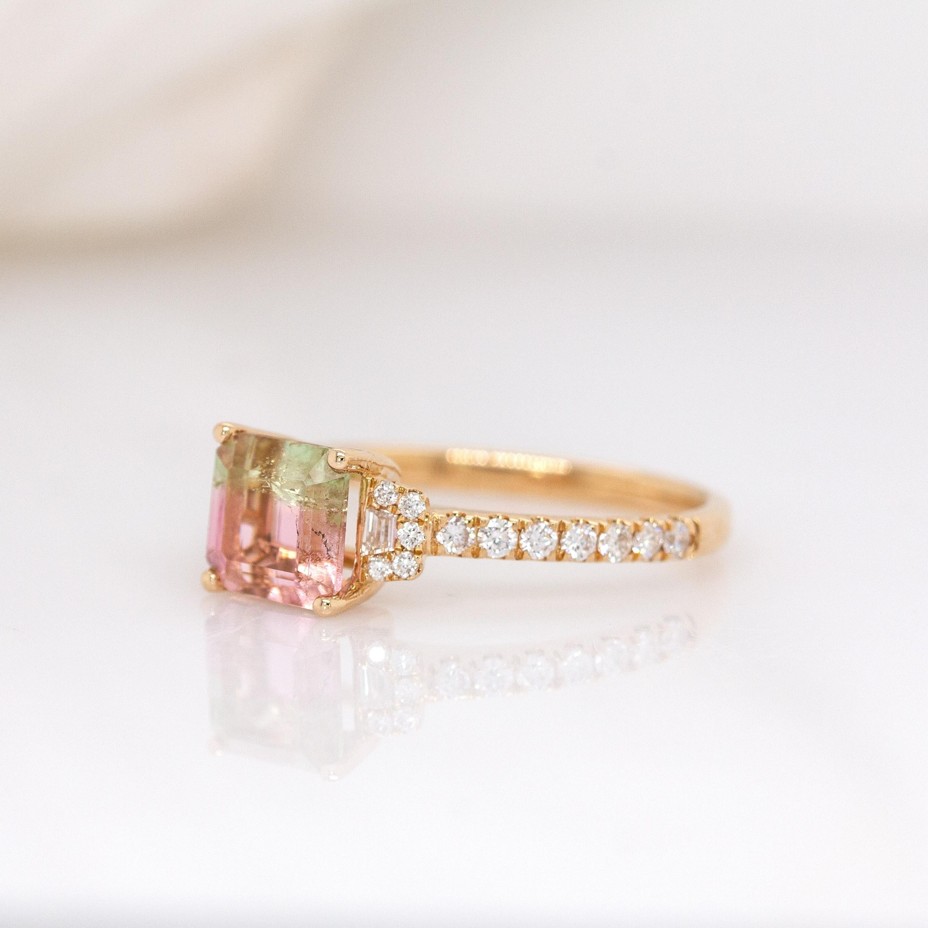 Bague en tourmaline bicolore de 1,6cts avec accents de diamants naturels : Or jaune 14K Neuf - En vente à Columbus, OH