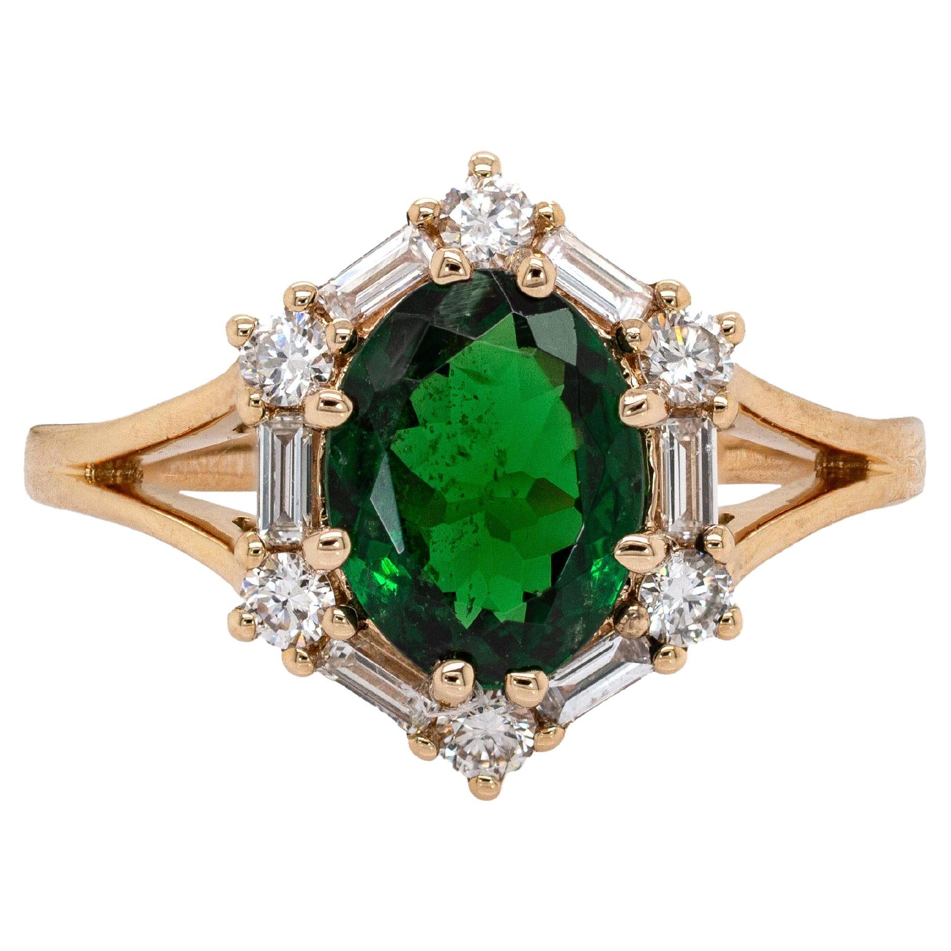 1,6cts Tsavorite Ring w Erde Mined Diamanten Akzente in 14k Gelbgold  9x7mm