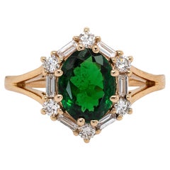1,6cts Tsavorite Ring w Erde Mined Diamanten Akzente in 14k Gelbgold  9x7mm