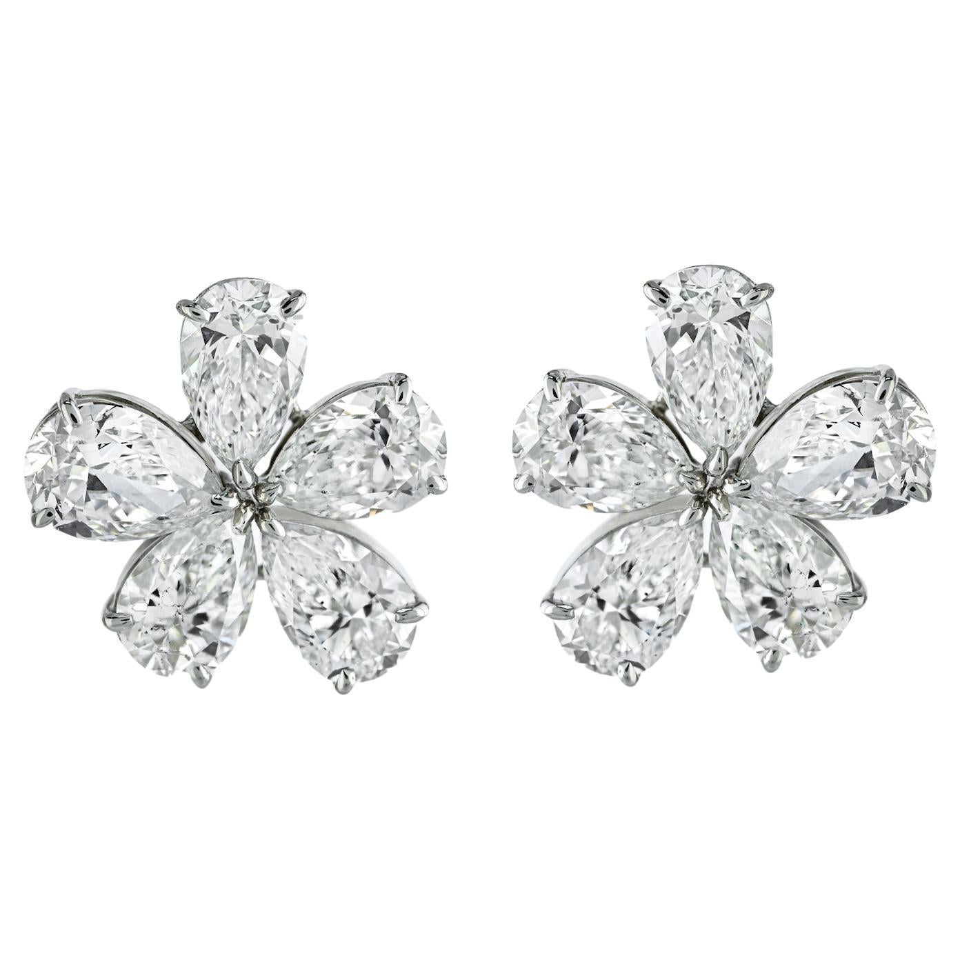 16cttw Pear Cut GIA Certified D-E color Diamond Flower Stud Earrings For Sale