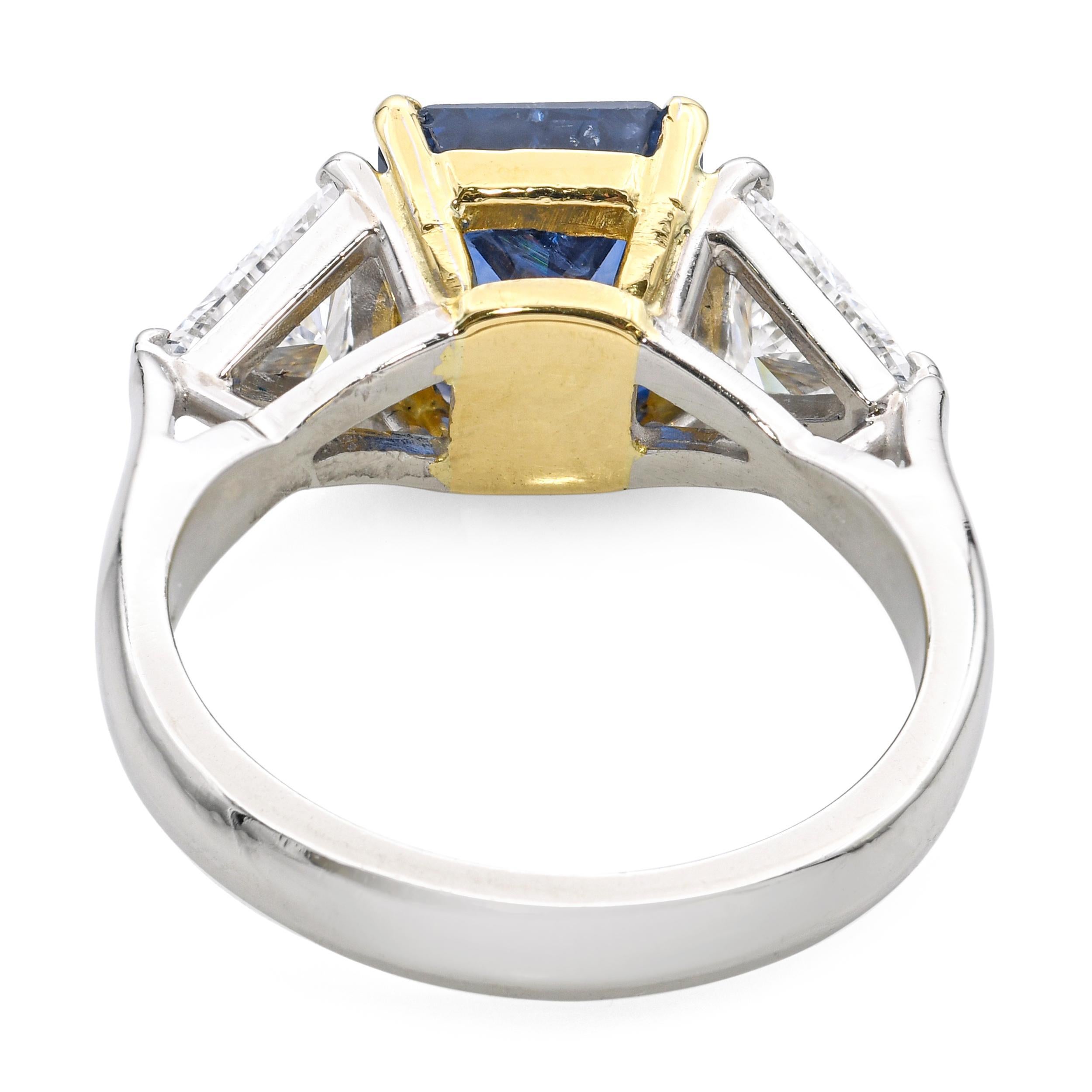 De las mujeres Anillo de oro amarillo de 16k y platino con zafiro azul real de 3,15 ct y diamantes de 0,75 tcw en venta