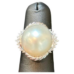 16MM  Round White South Sea Pearl Diamond Platinum Halo Sunburst Ring
