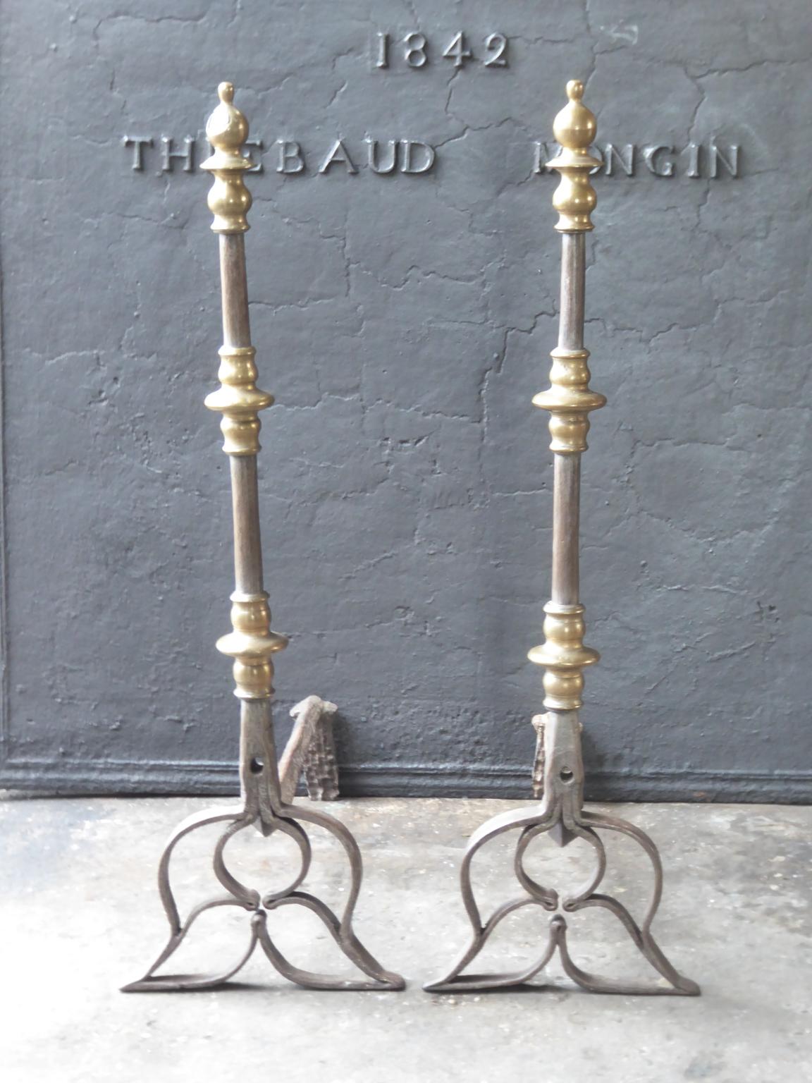 Beautiful 16th-17th century Dutch Renaissance andirons made of wrought iron and bronze. The condition is good.







  