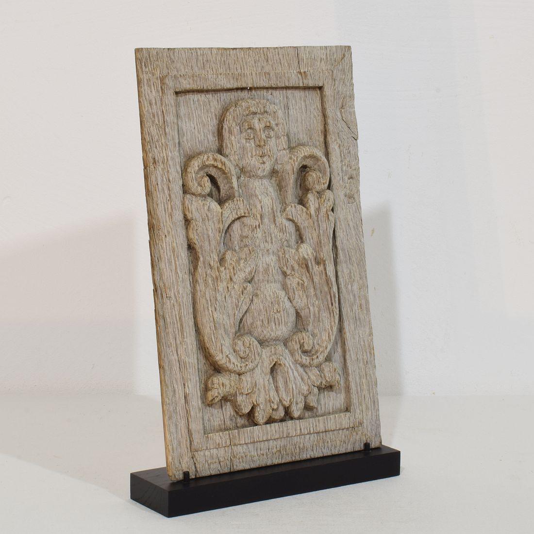 Hand-Carved 16th-17th Century French Carved Oak Panel with an Angel Figure For Sale
