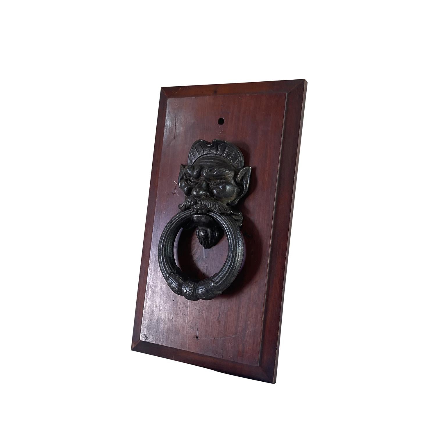 Hand-Carved 16th - 17th Century Italian Antique Mounted Metal Door Knocker - Venetian Décor For Sale