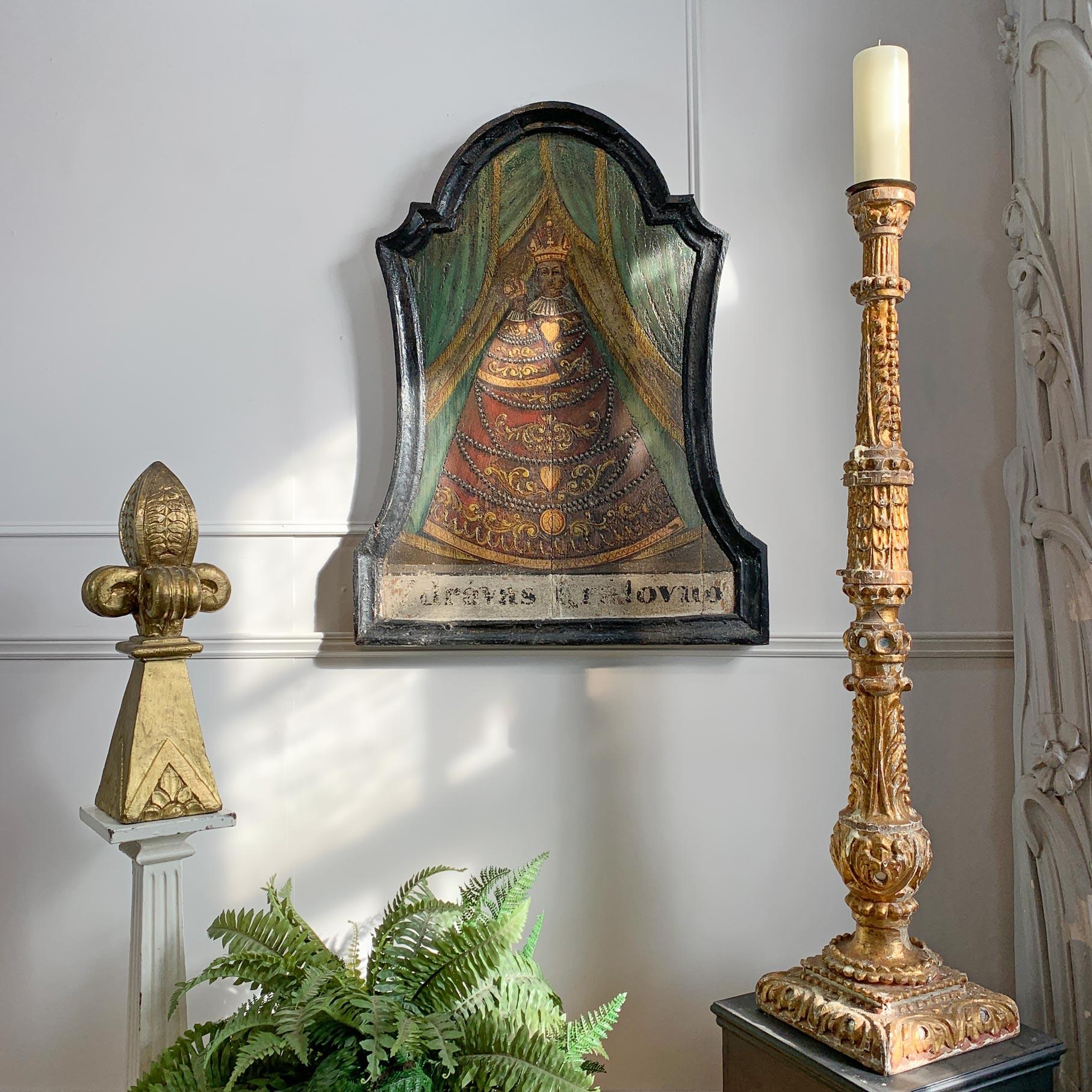 Iconque religieux orthodoxe du 16e-17e siècle sur planche de la Vierge Marie et de Jésus en vente 1