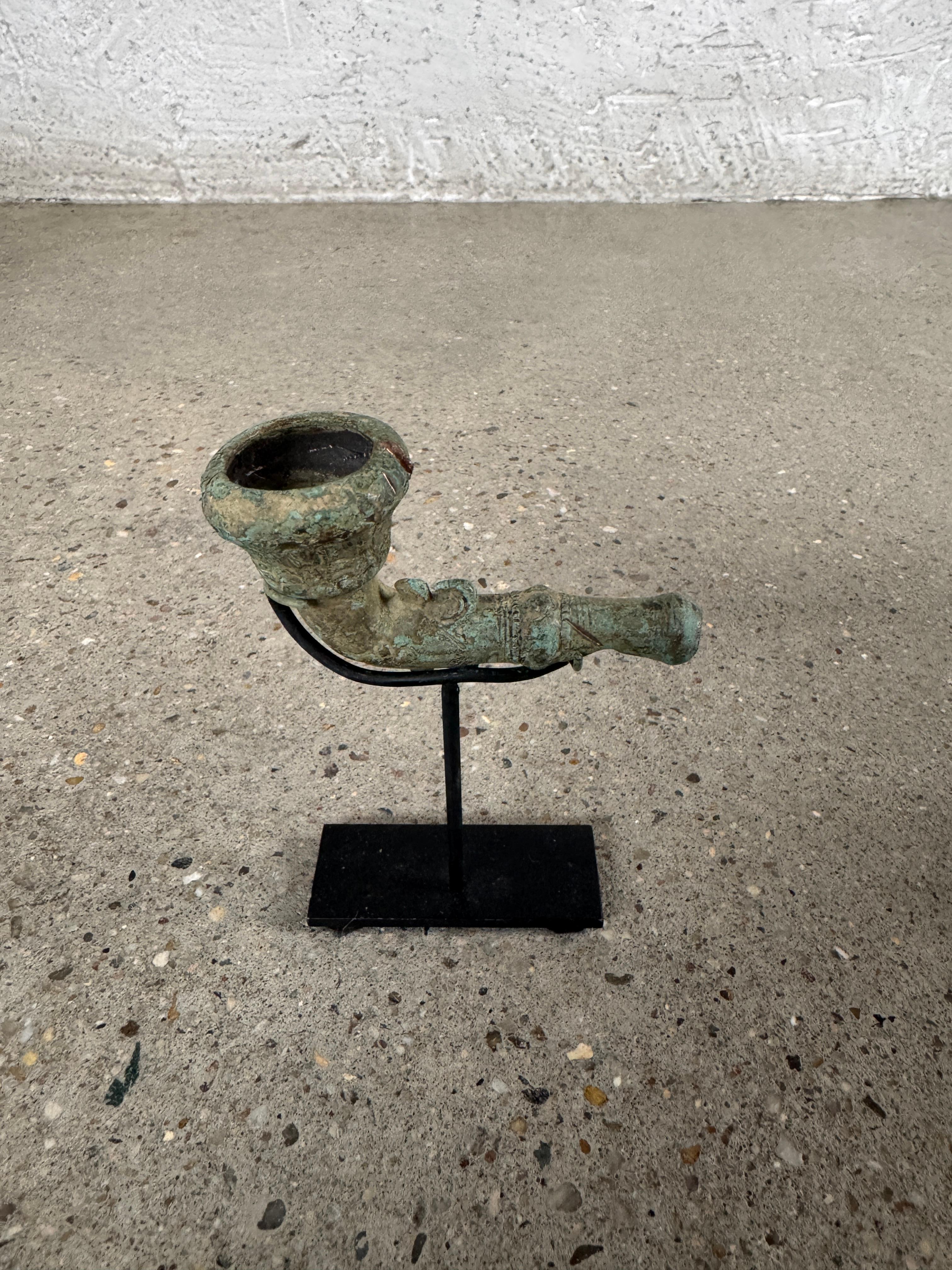 16th-18th Century Bronze Pipe Heads excavated from Central Highlands, Vietnam For Sale 11