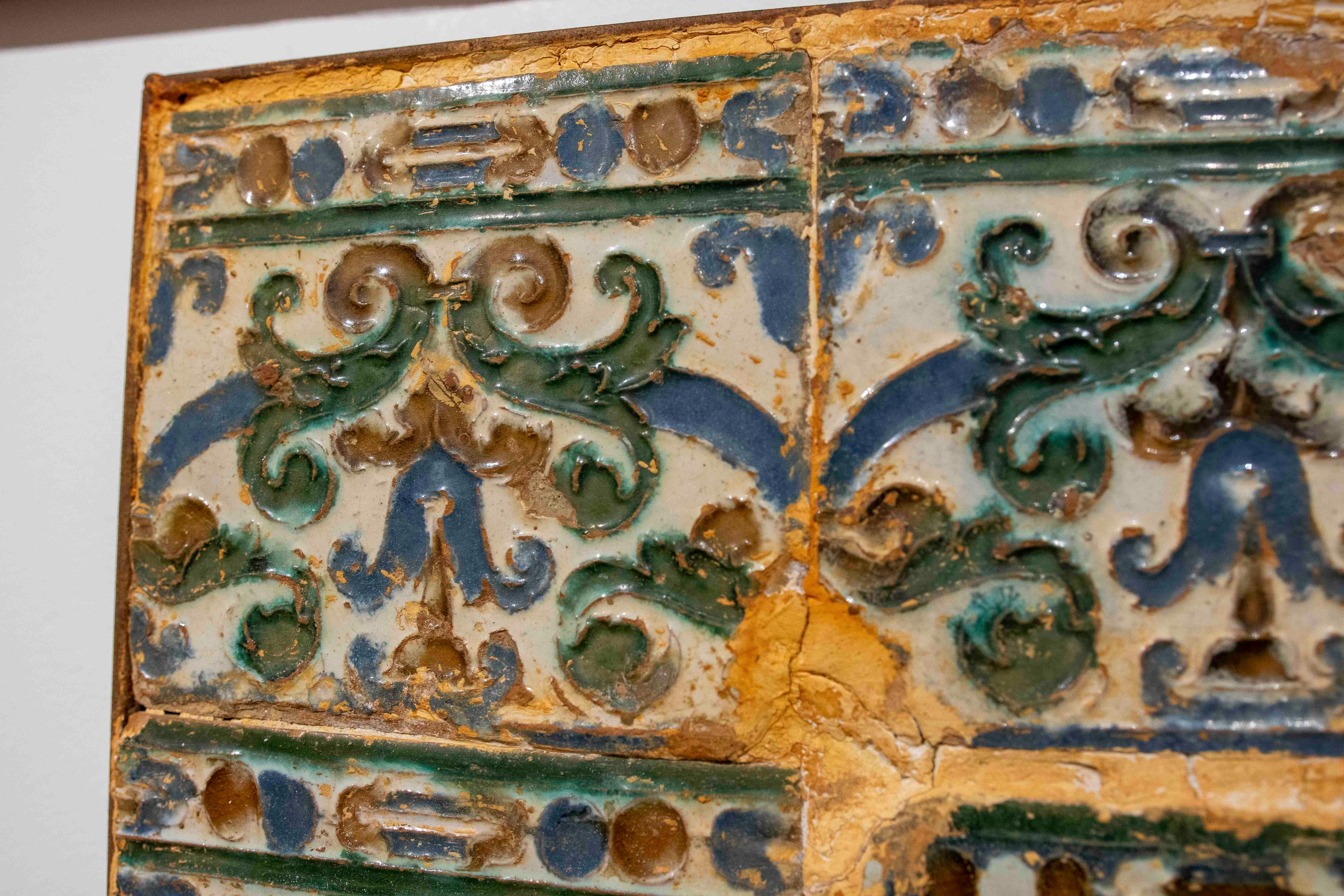 16th Antique Panel Glazed Tiles in Green and Blue Cerámico en venta