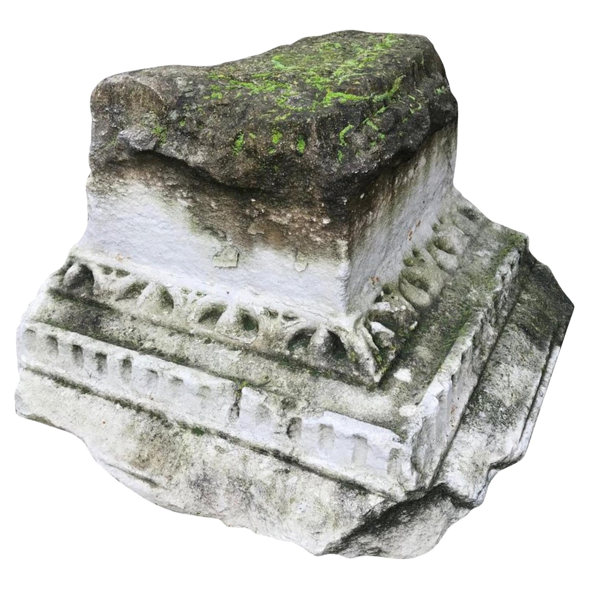 16. Jh. Handgeschnitztes Kapitell Sockel aus Stein Architektonisches Element Skulptur Pedestal
