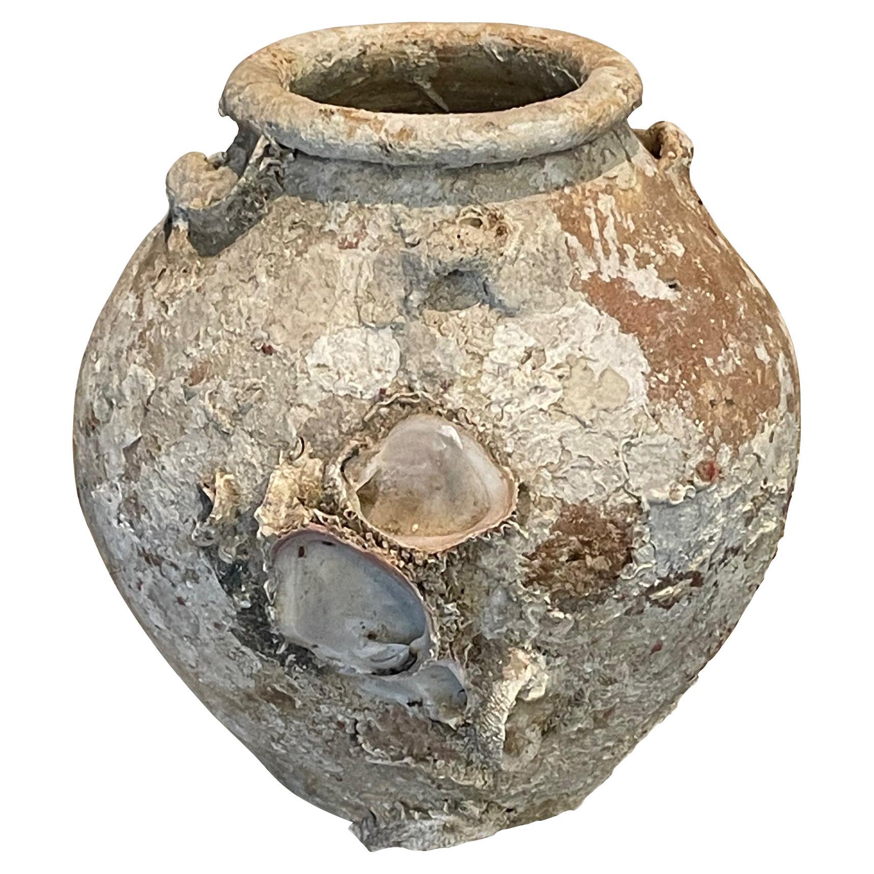 16th Century Animist Shipwreck Ceramic Vase, Vietnam