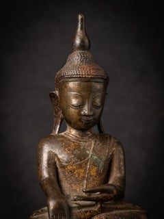 Antike burmesische Buddha-Statue aus Bronze aus Burma aus dem 16. Jahrhundert