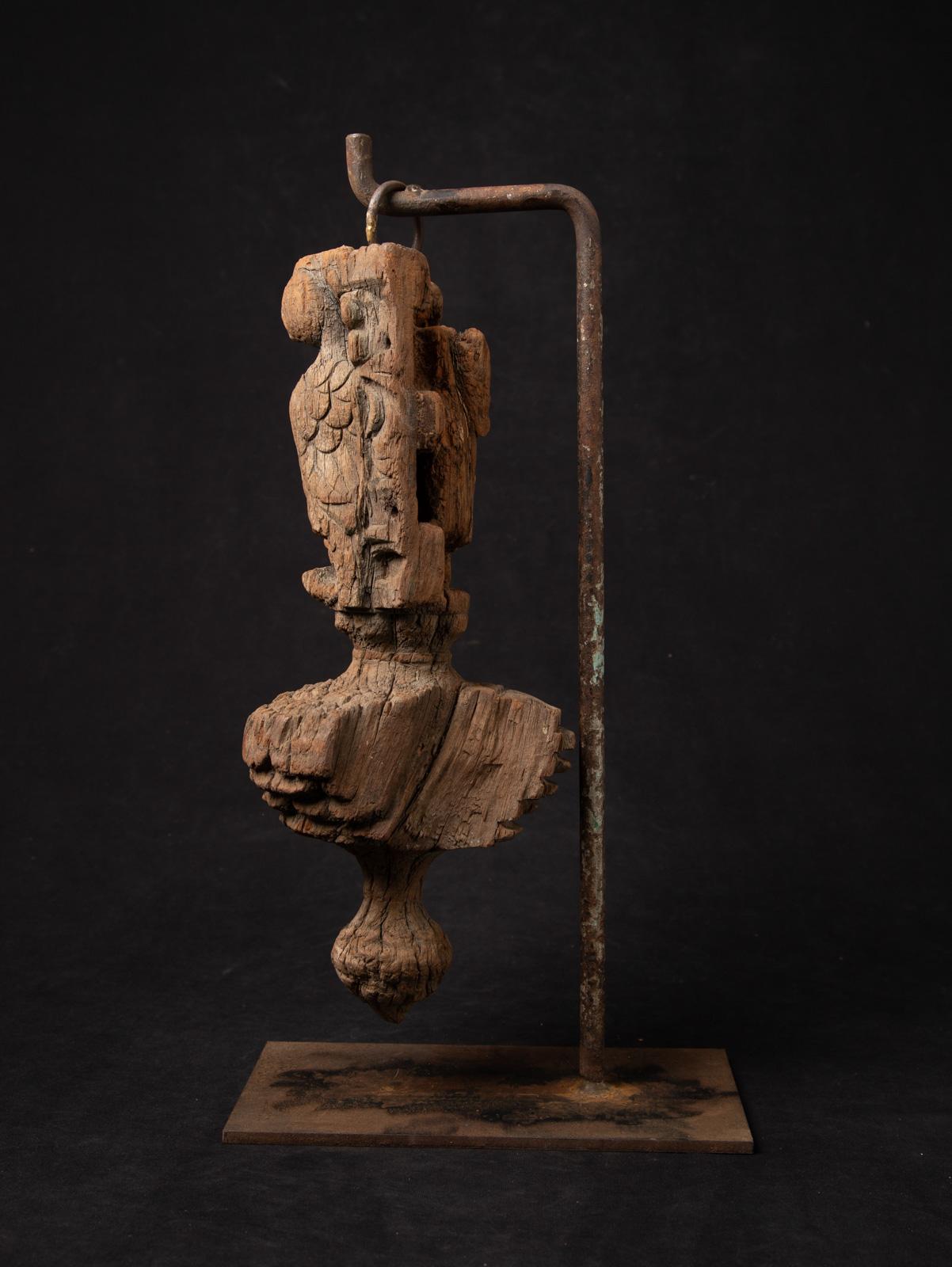Wood 16th century Antique Indian wooden Temple fragment from India For Sale