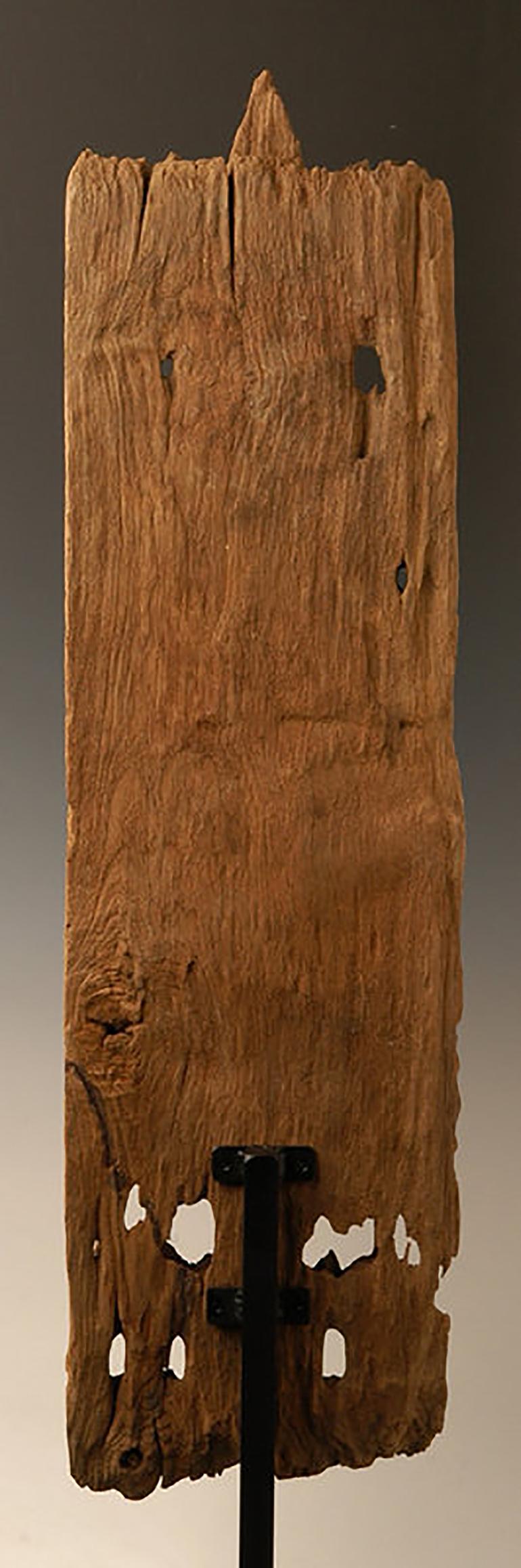 16th Century, Ava, Antique Burmese Wood Carving Panel with Flower For Sale 5