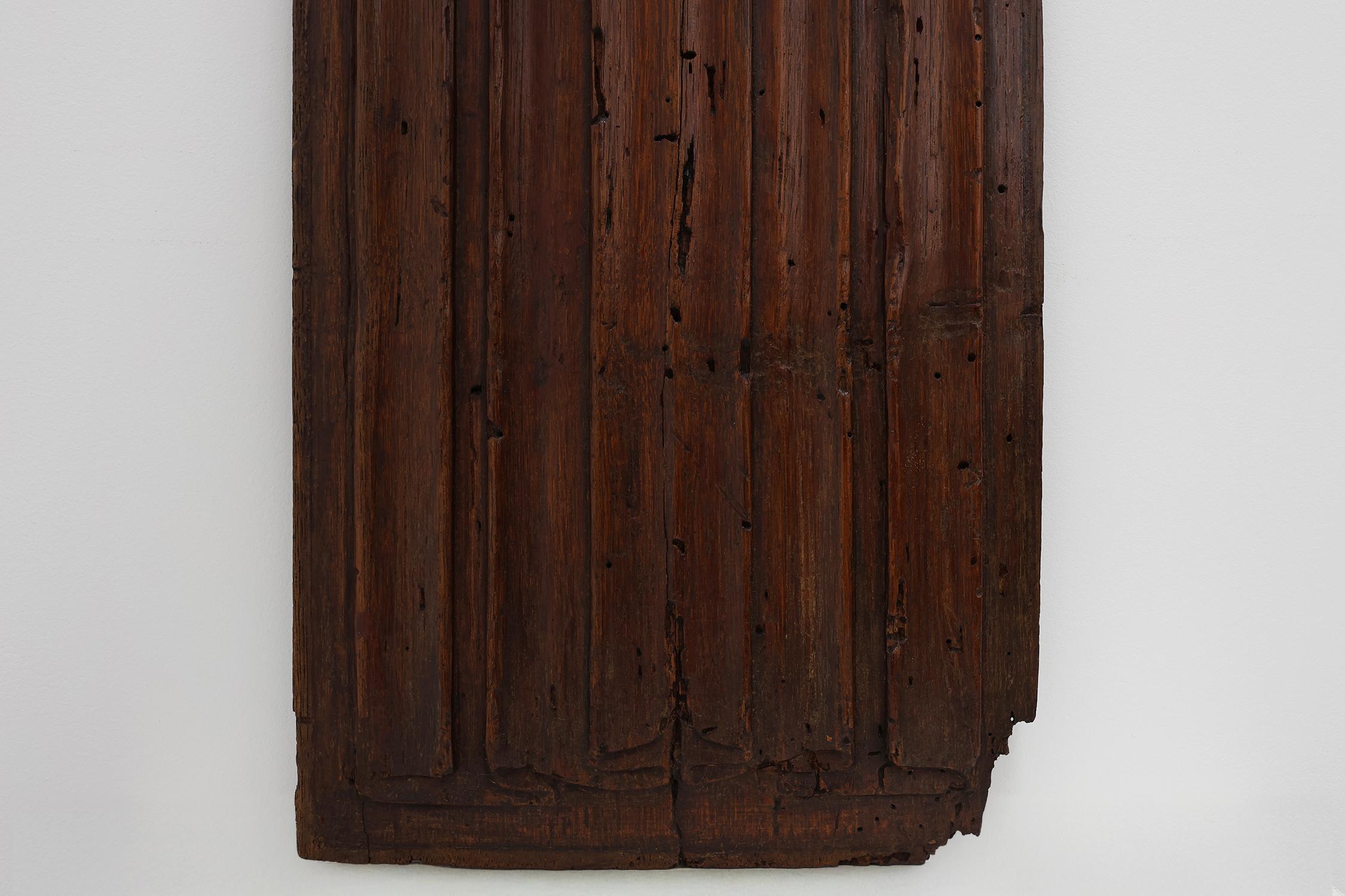 16th Century Belgian Gothic Oak Panel In Good Condition For Sale In Meulebeke, BE