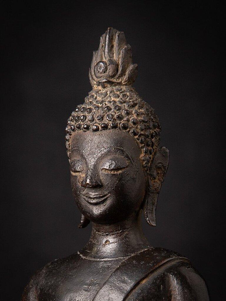 16th Century Bronze Lanna Buddha Statue from Thailand For Sale 7