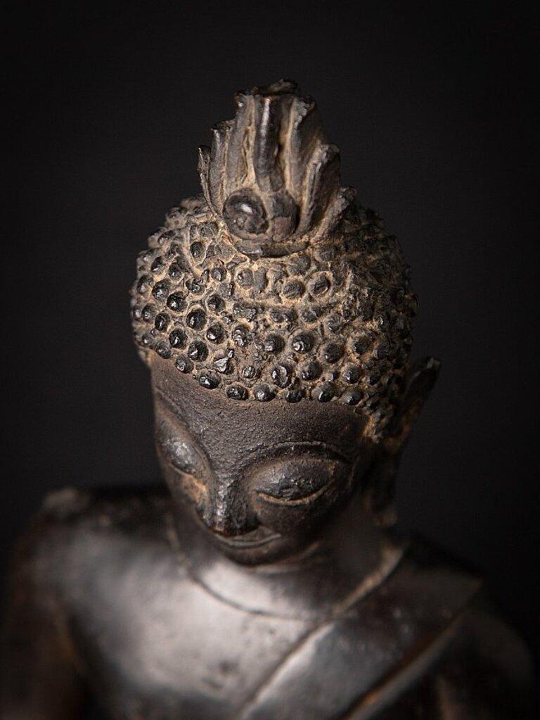16th Century Bronze Lanna Buddha Statue from Thailand For Sale 9