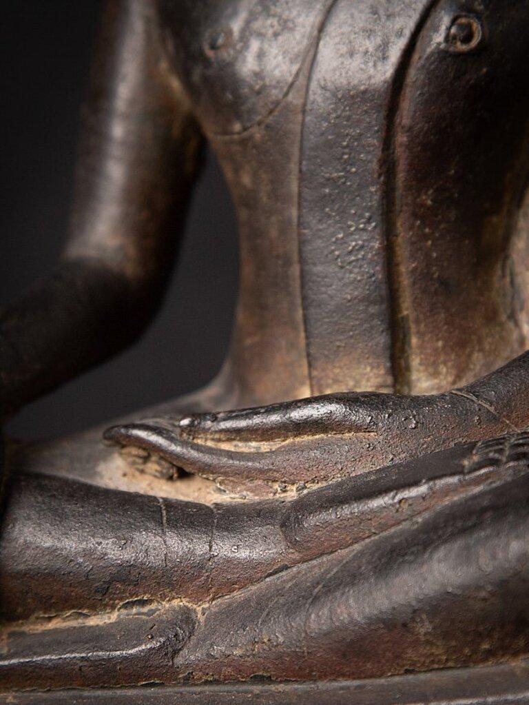 16th Century Bronze Lanna Buddha Statue from Thailand For Sale 13