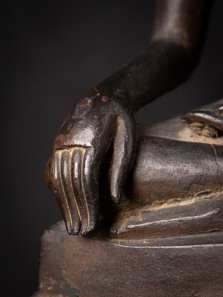 16th Century Bronze Lanna Buddha Statue from Thailand For Sale 14