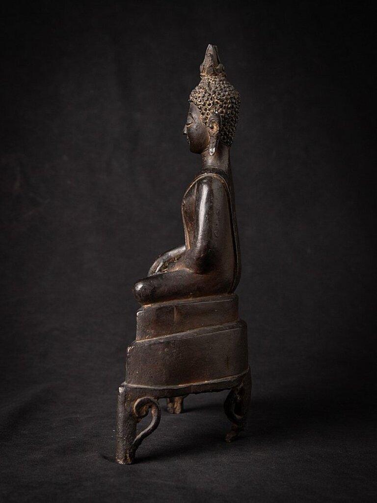 16th Century Bronze Lanna Buddha Statue from Thailand In Good Condition For Sale In DEVENTER, NL