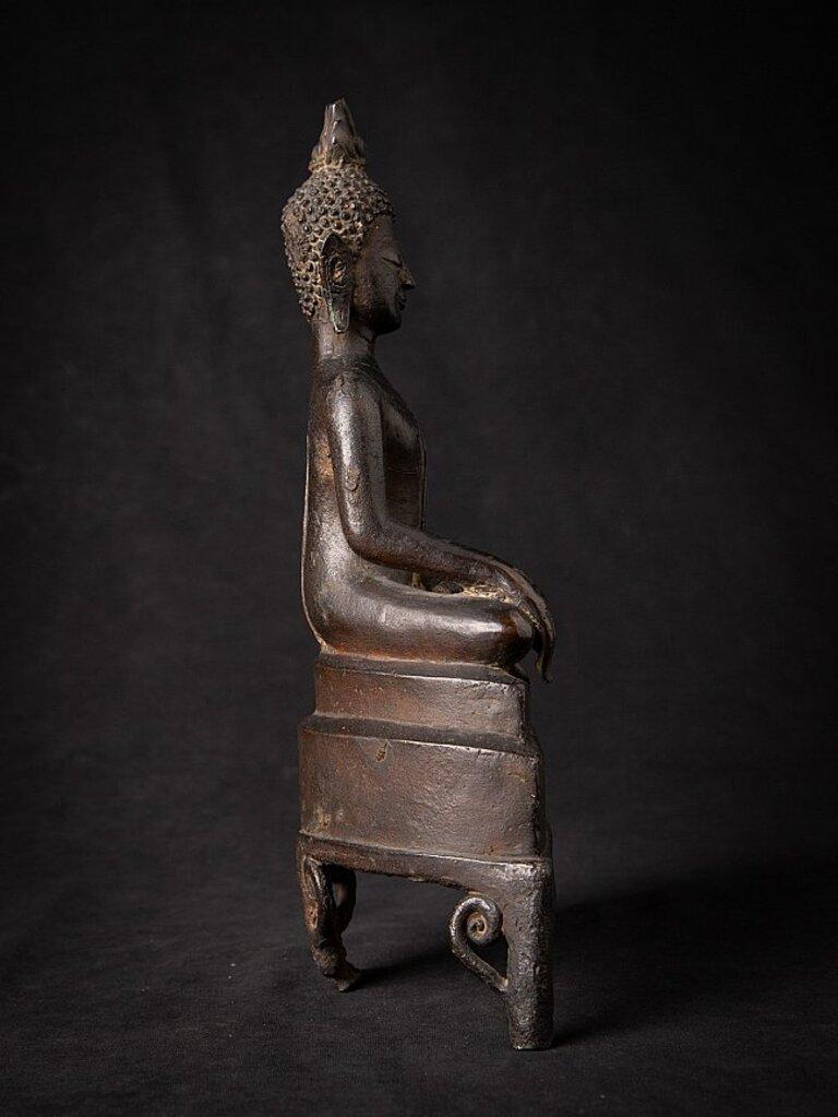 16th Century Bronze Lanna Buddha Statue from Thailand For Sale 1