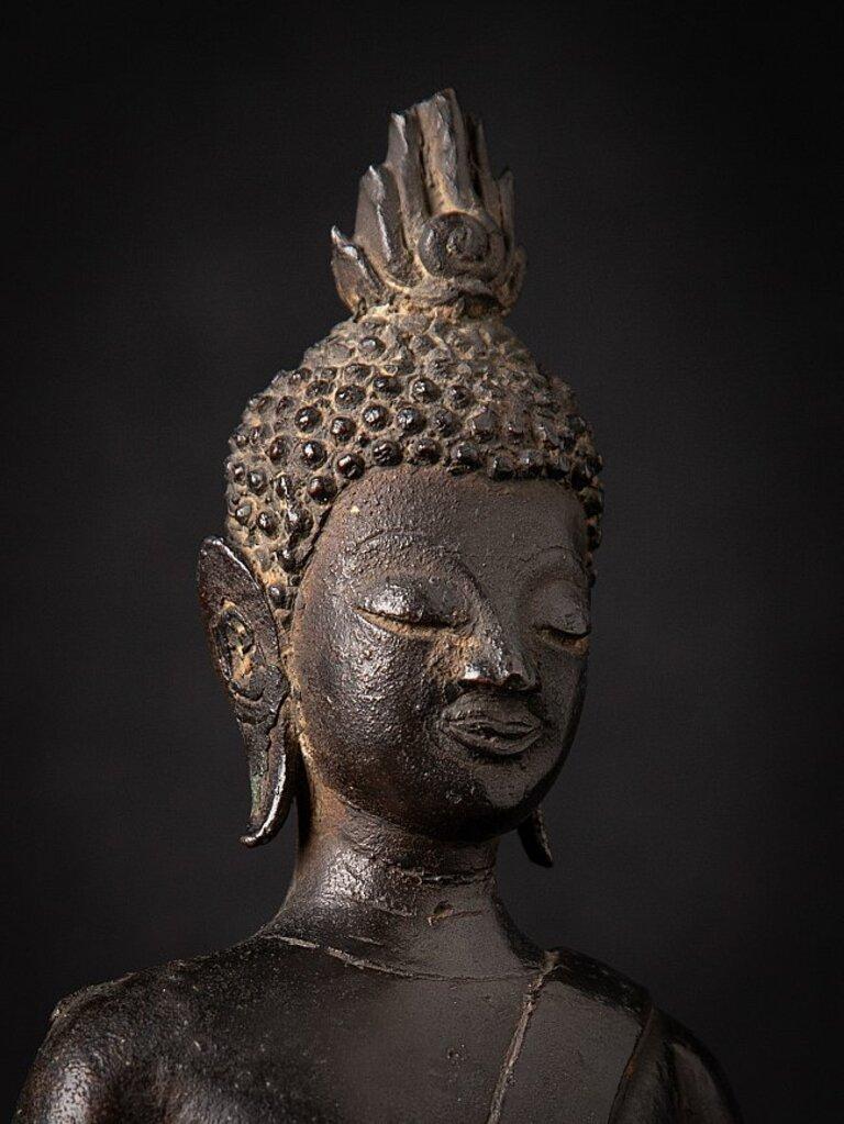 16th Century Bronze Lanna Buddha Statue from Thailand For Sale 3
