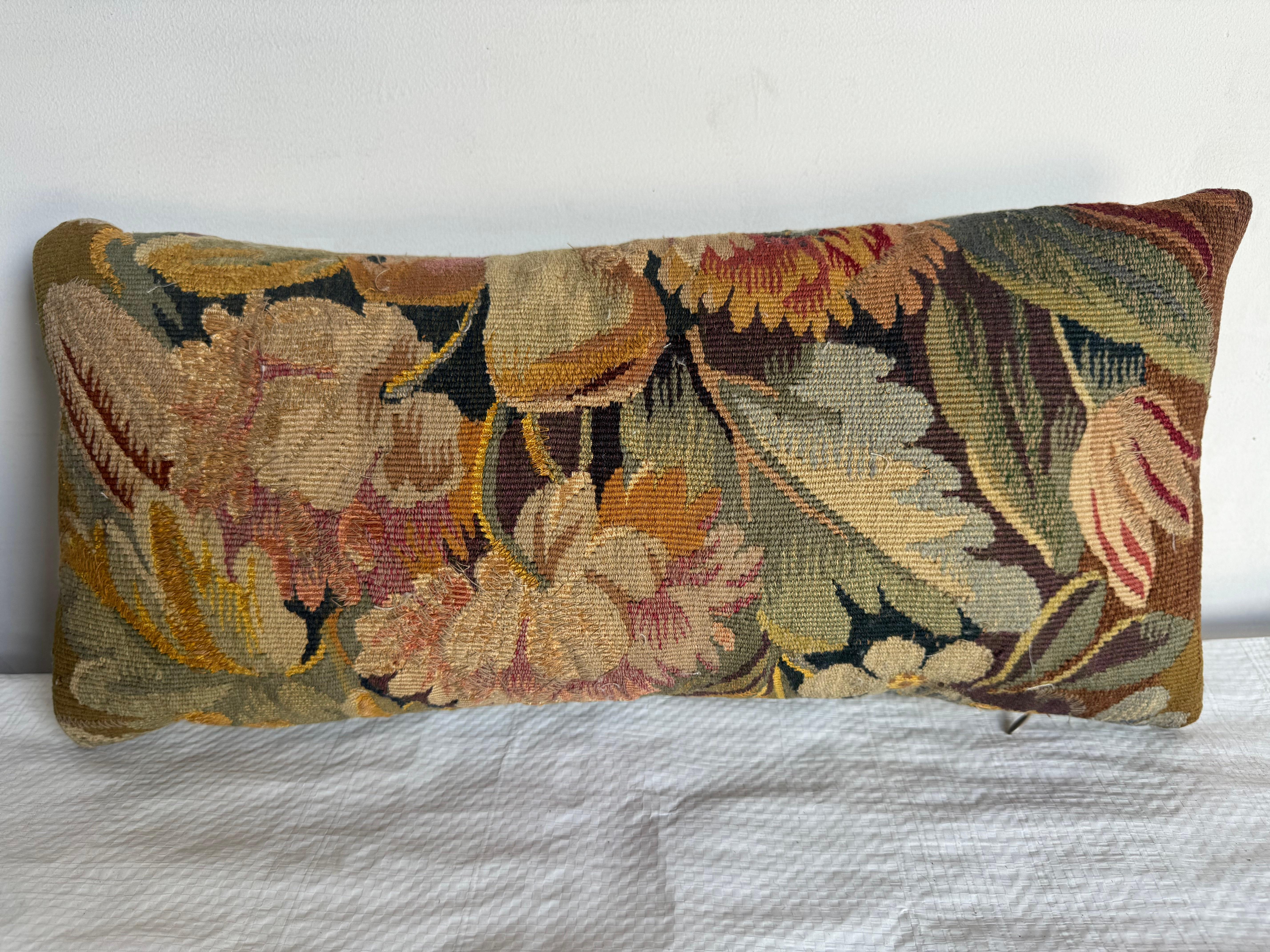 Mid-Century moderno Cuscino Bruxelles del XVI secolo 18x9 in vendita