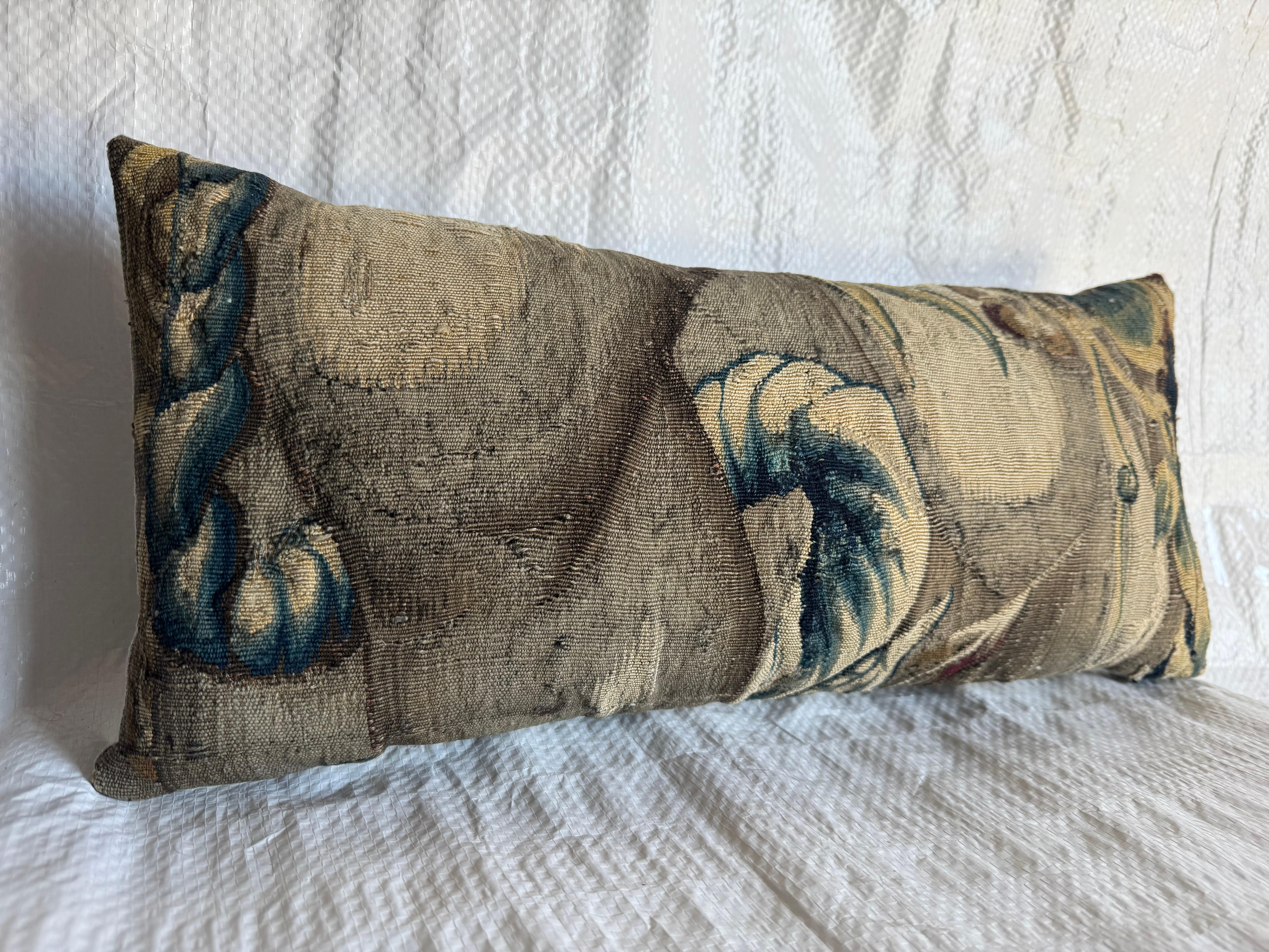 Barocco Cuscino ad arazzo di Bruxelles del XVI secolo in vendita