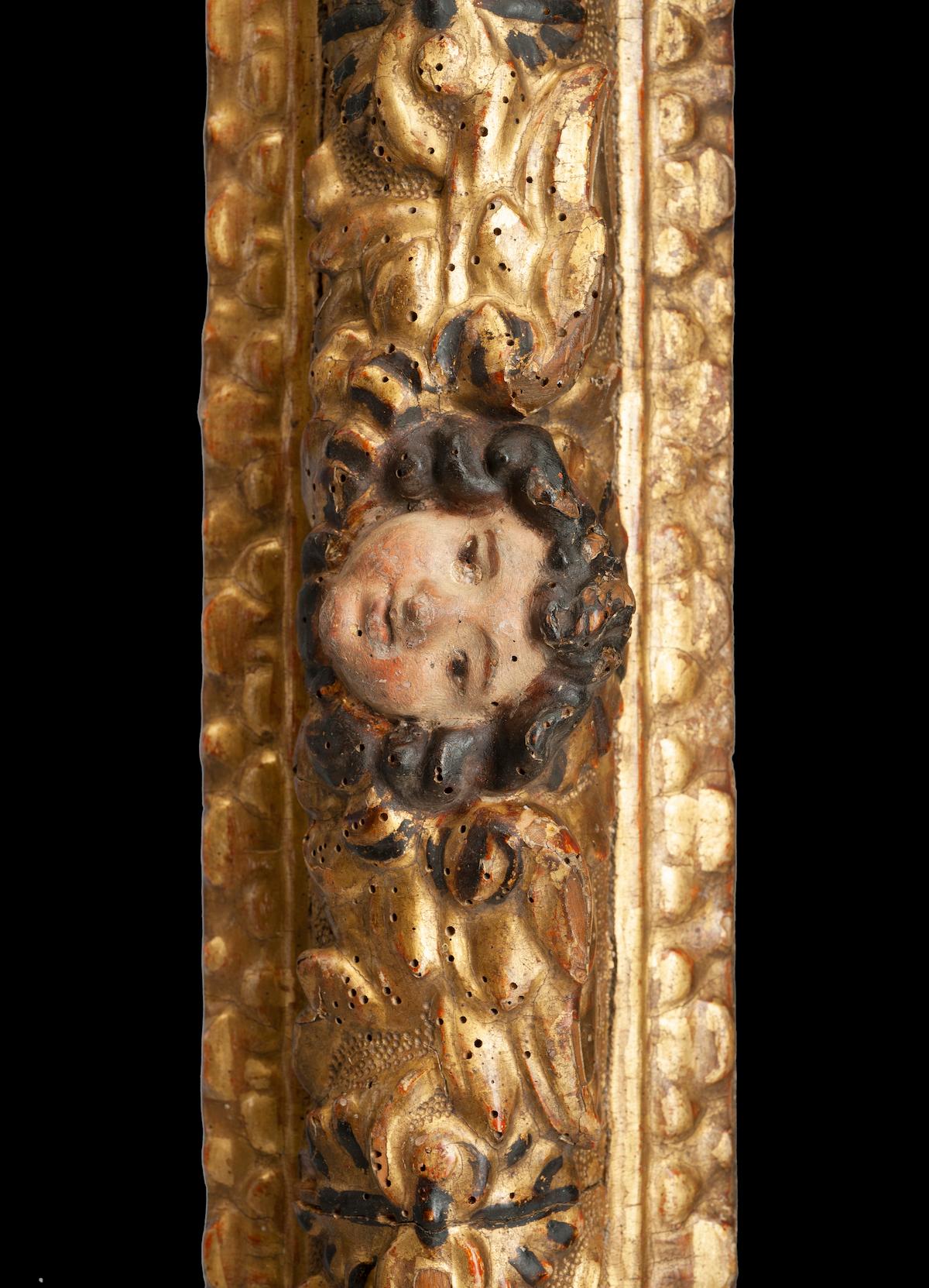 16th Century, Carved, Gilded and Polychrome Wooden Frame For Sale 2