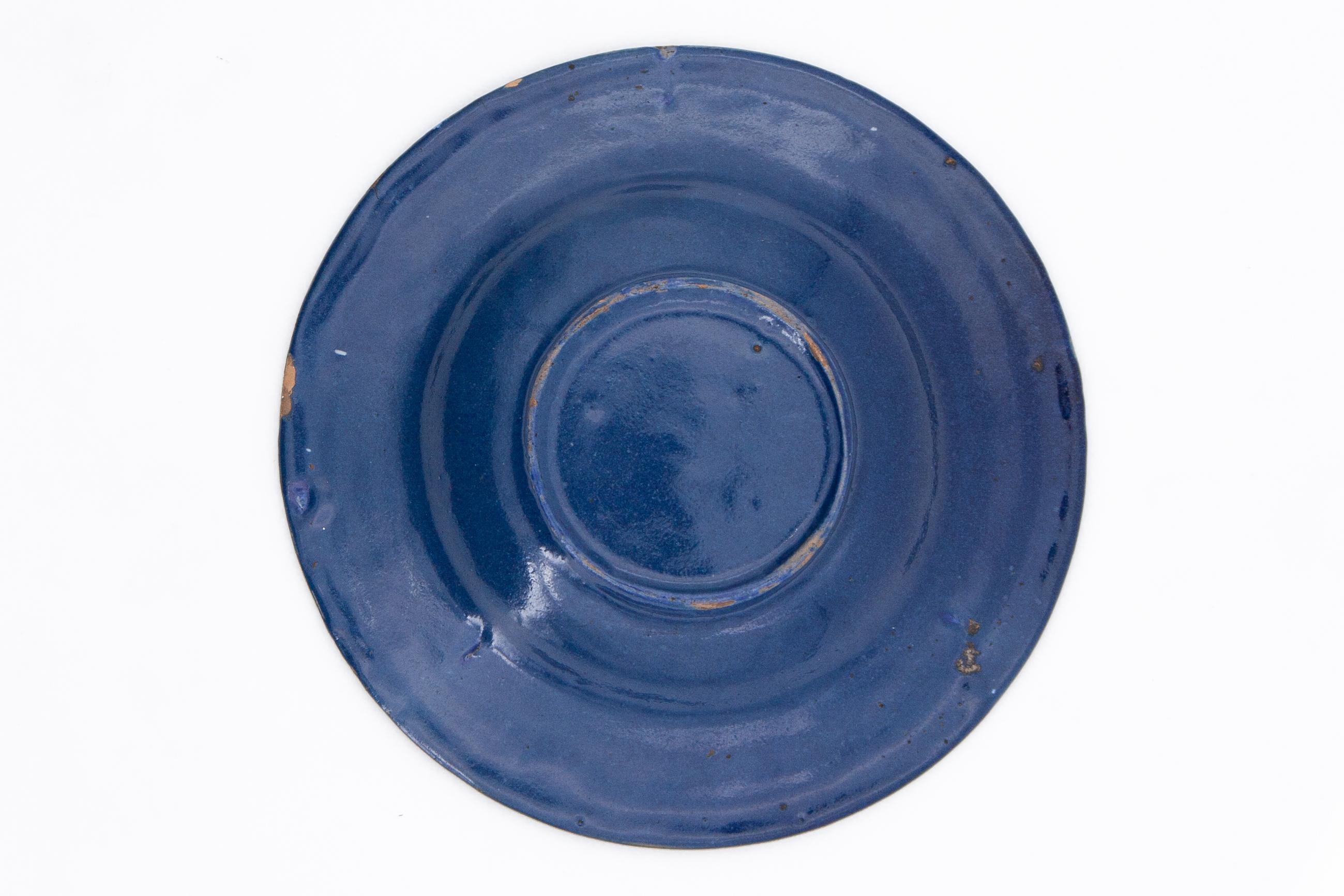 Plat à turchina alla Maiolica Farnese en majolique italienne de Castelli du 16ème siècle en vente 2