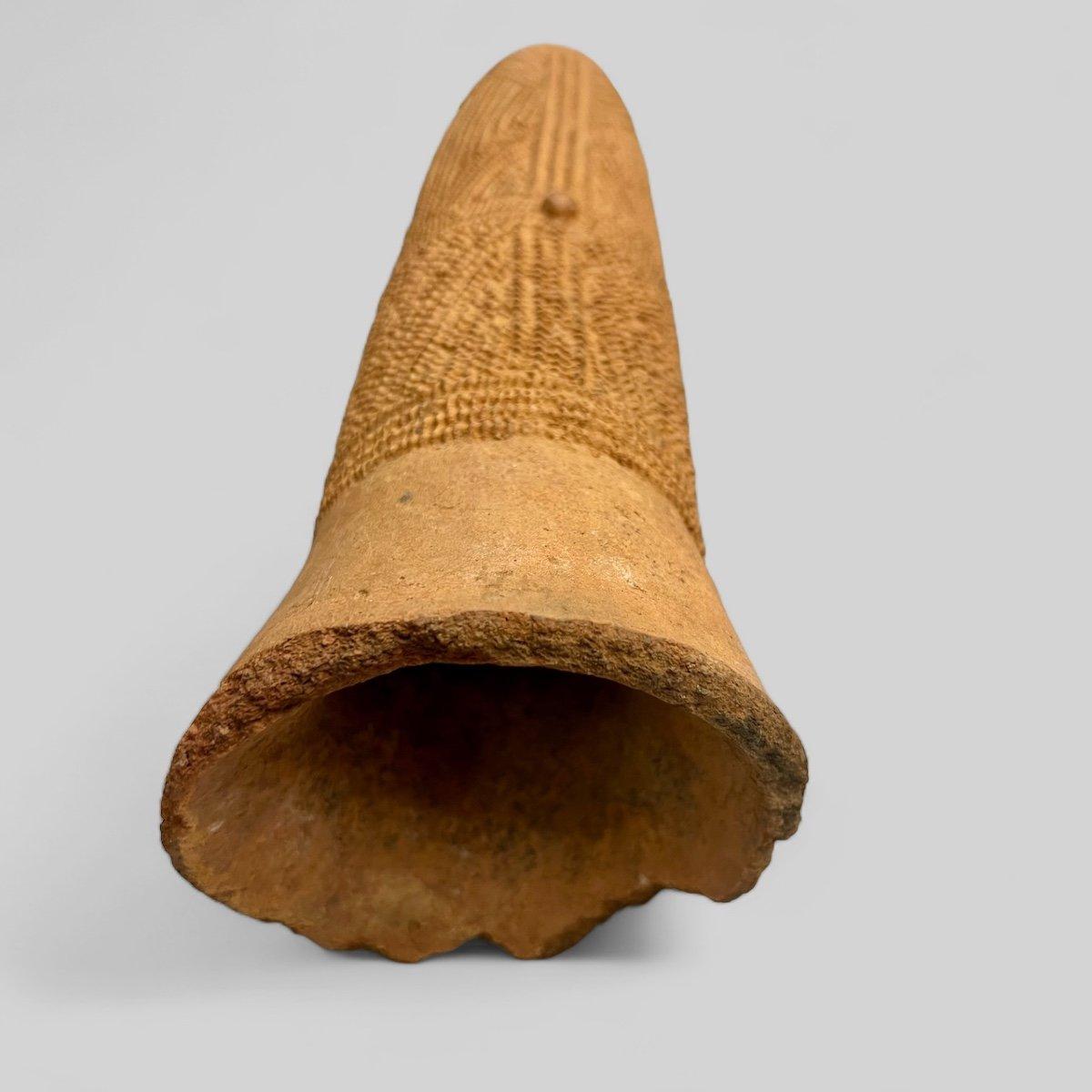 Tribale Urna cerimoniale del XVI secolo proveniente dal Burkina Faso, Africa in vendita