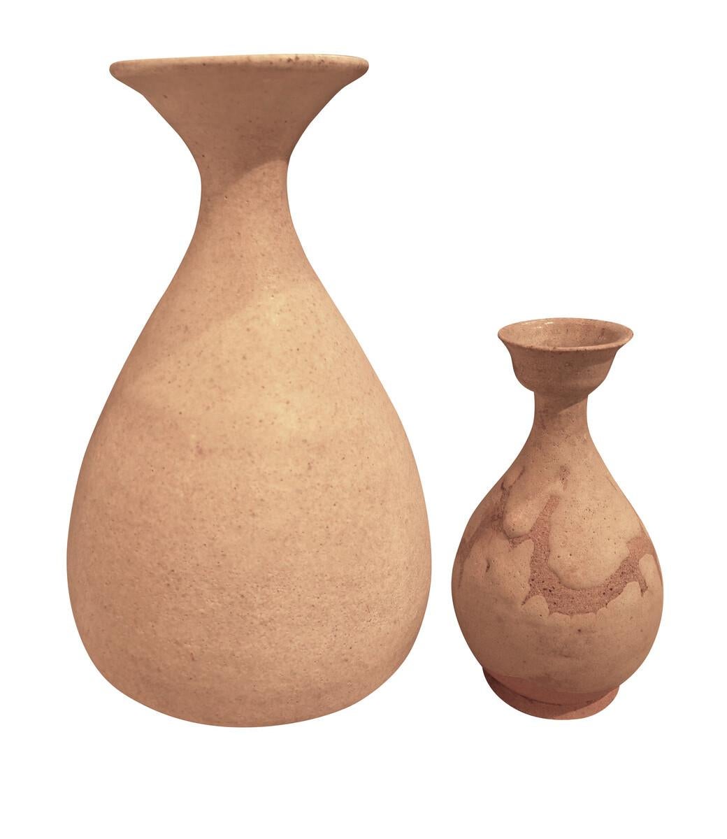 16th Century Cream Vase, Cambodia In Good Condition In New York, NY