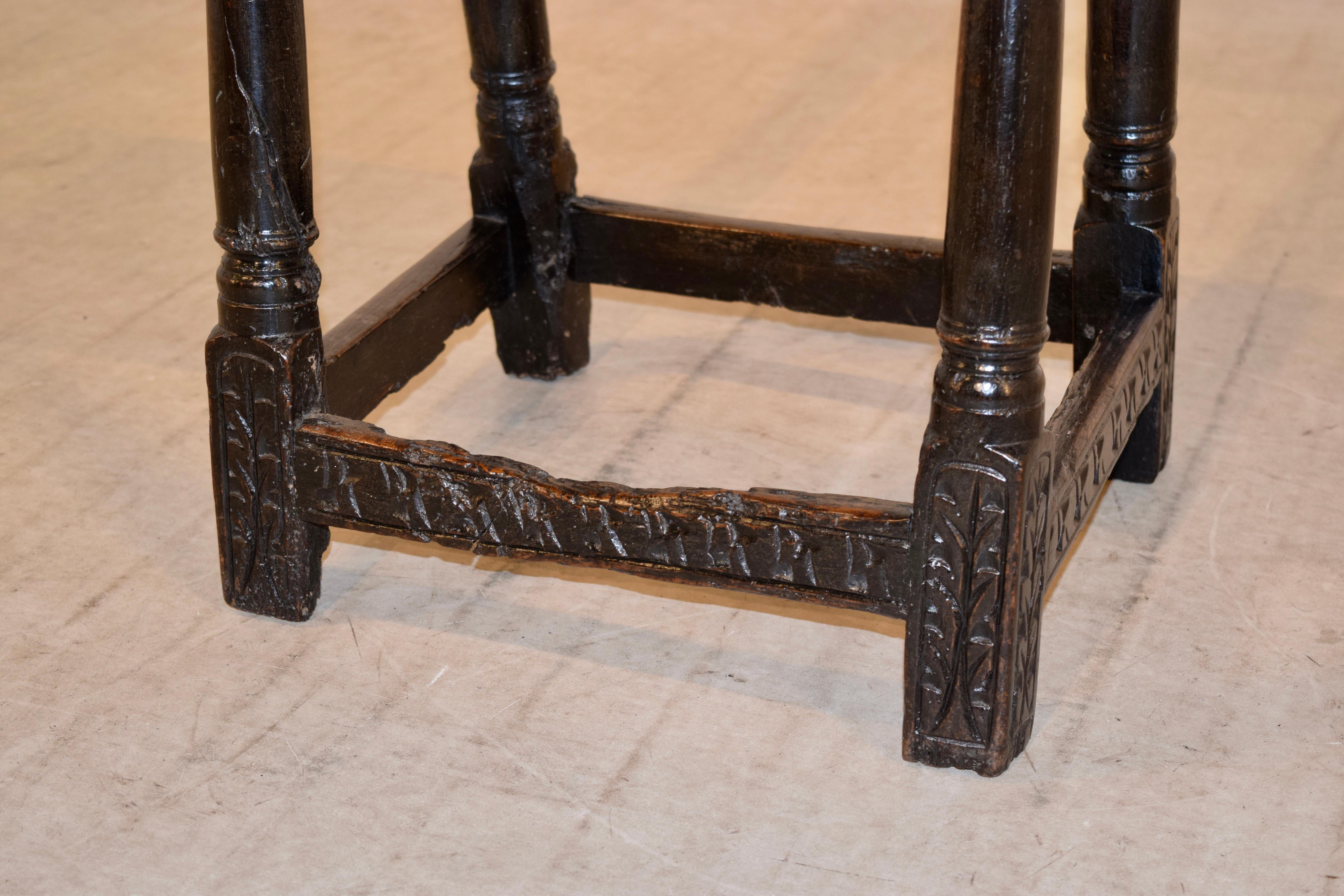 16th Century English Oak Joint Stool In Good Condition In High Point, NC
