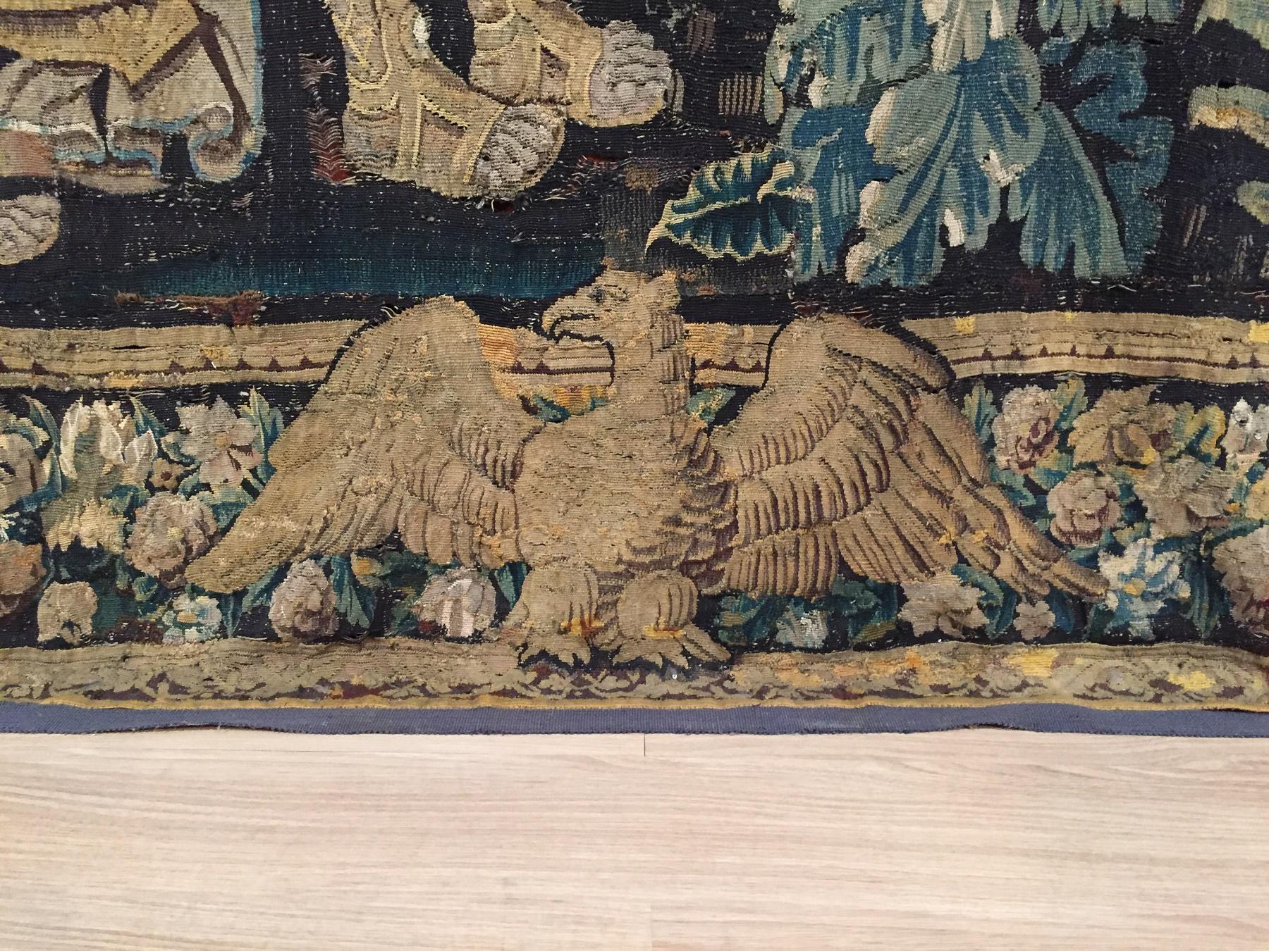 Tissé à la main Tapisserie du 16ème siècle, Flemish Storied Wood Tapestry en vente