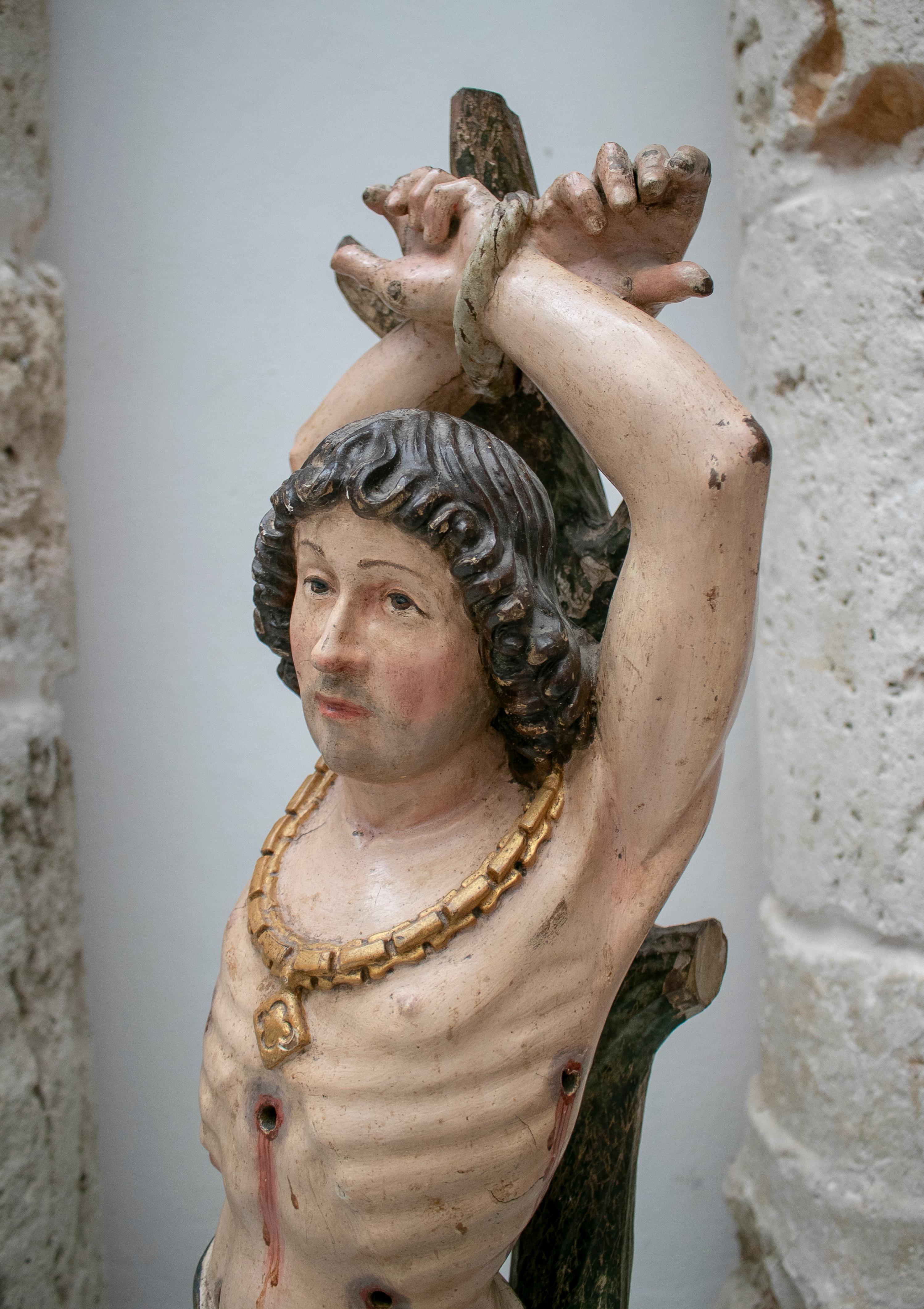 16. Jahrhundert Deutsch Hand geschnitzt bemaltes Holz St. Sebastian im Angebot 6