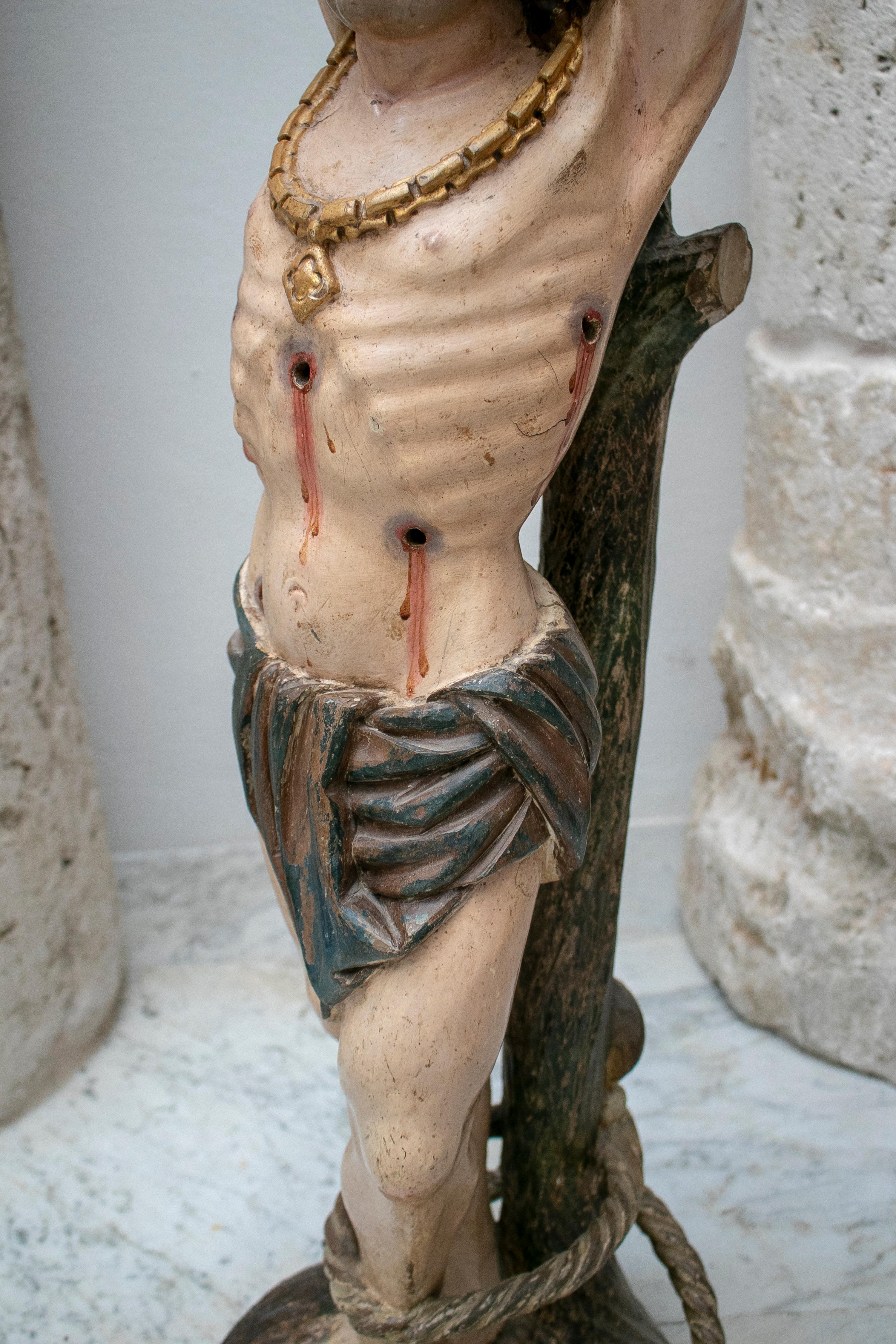 16. Jahrhundert Deutsch Hand geschnitzt bemaltes Holz St. Sebastian im Angebot 9