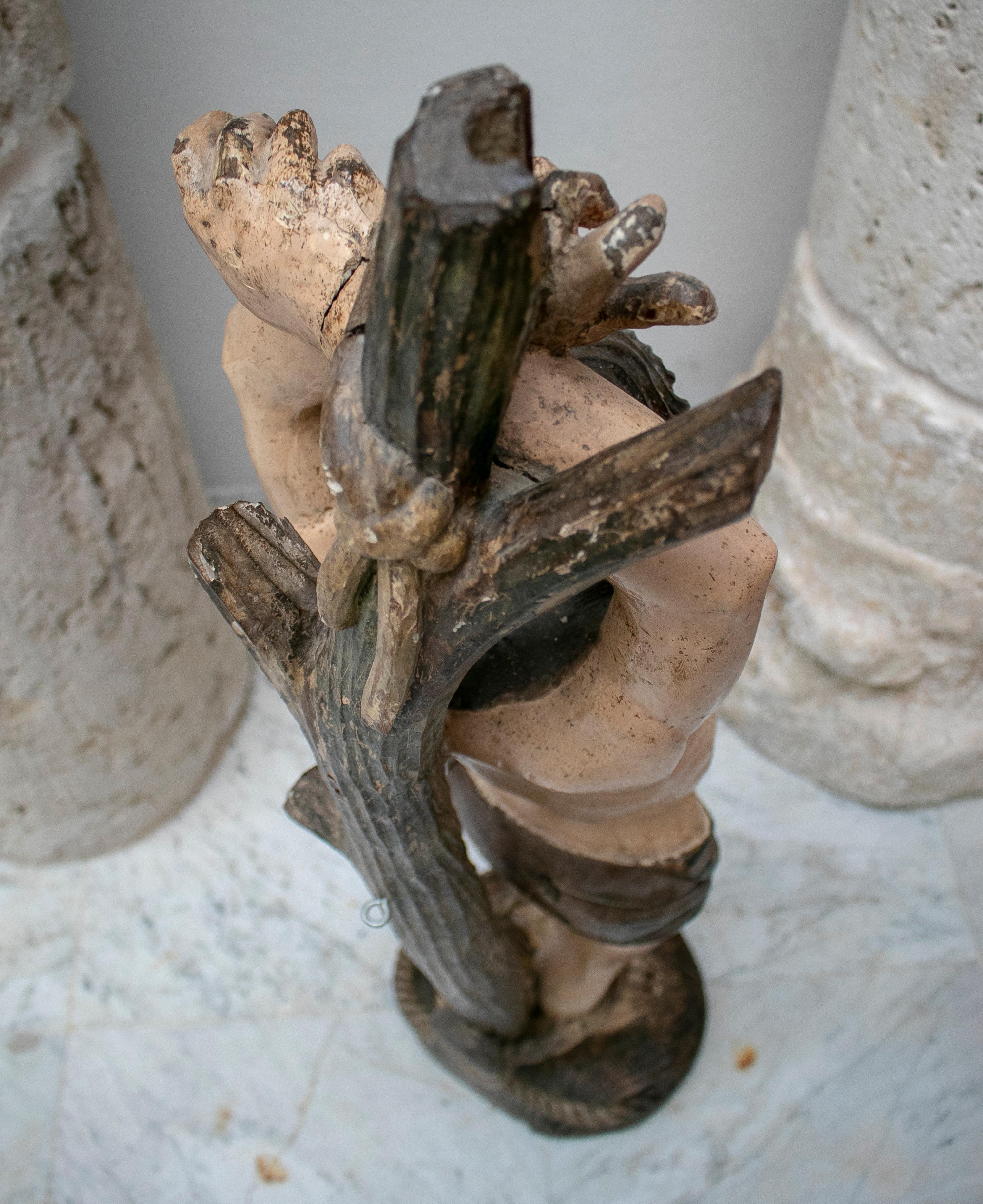 16. Jahrhundert Deutsch Hand geschnitzt bemaltes Holz St. Sebastian im Angebot 4
