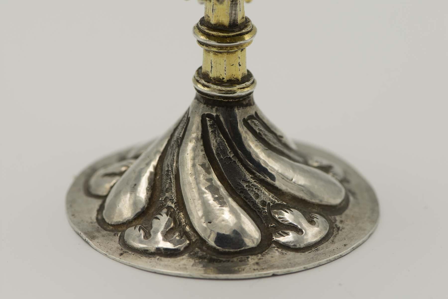 Deutscher, teilweise vergoldeter, filigraner Gewürzbehälter aus Silber des 16. Jahrhunderts (Renaissance)