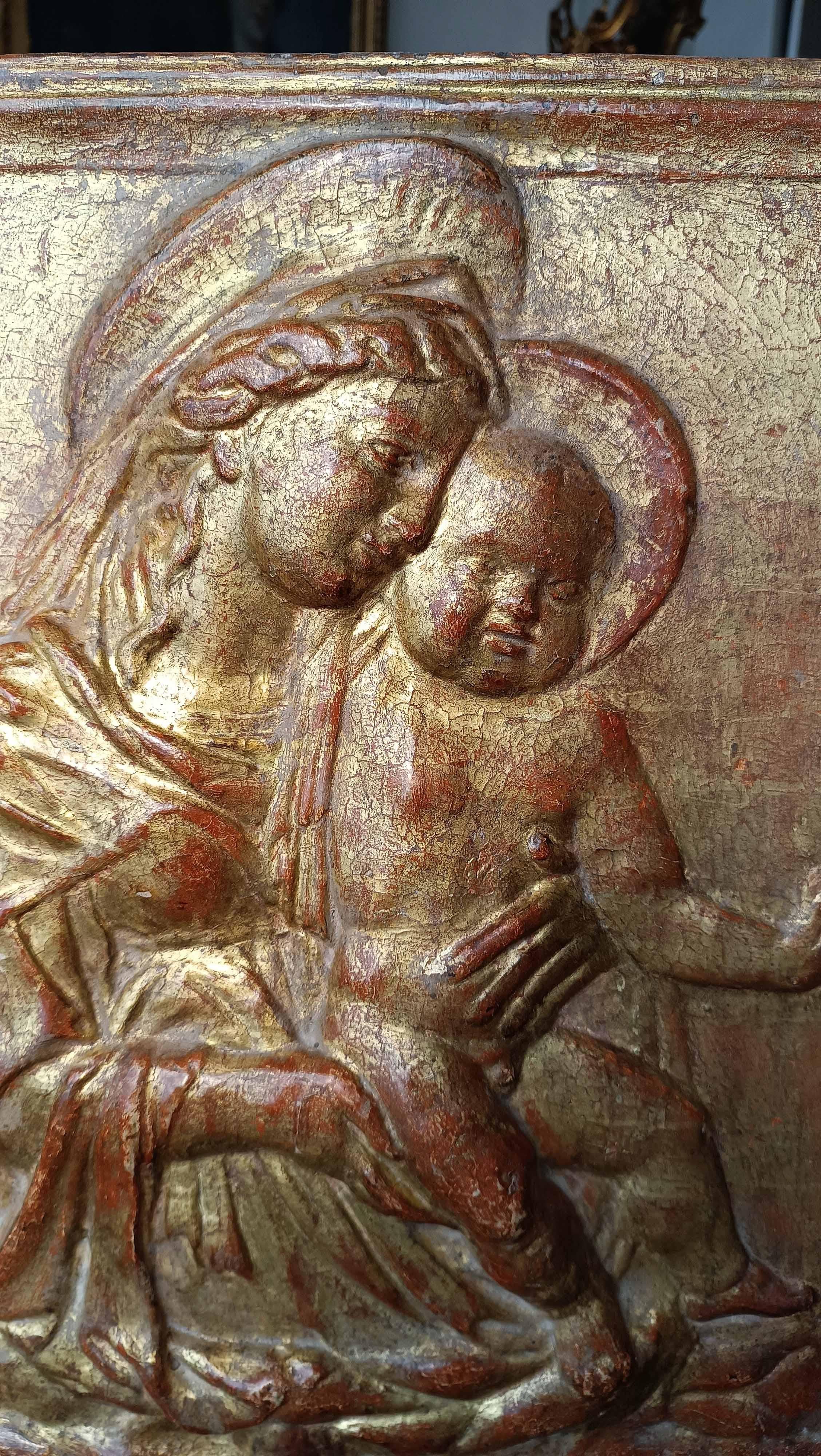 Renaissance 16th CENTURY GOLDEN STUCCO PLAQUE MADONNA AND CHILD  For Sale