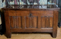 16th Century Henry VIII English Oak Linenfold Chest / Coffer
