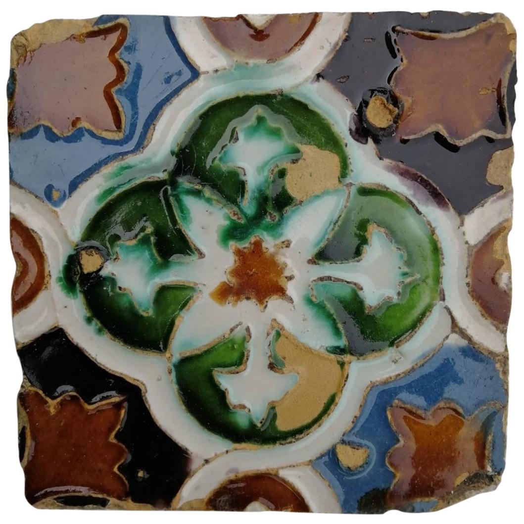 16th Century Hispano-Moresque Tile For Sale