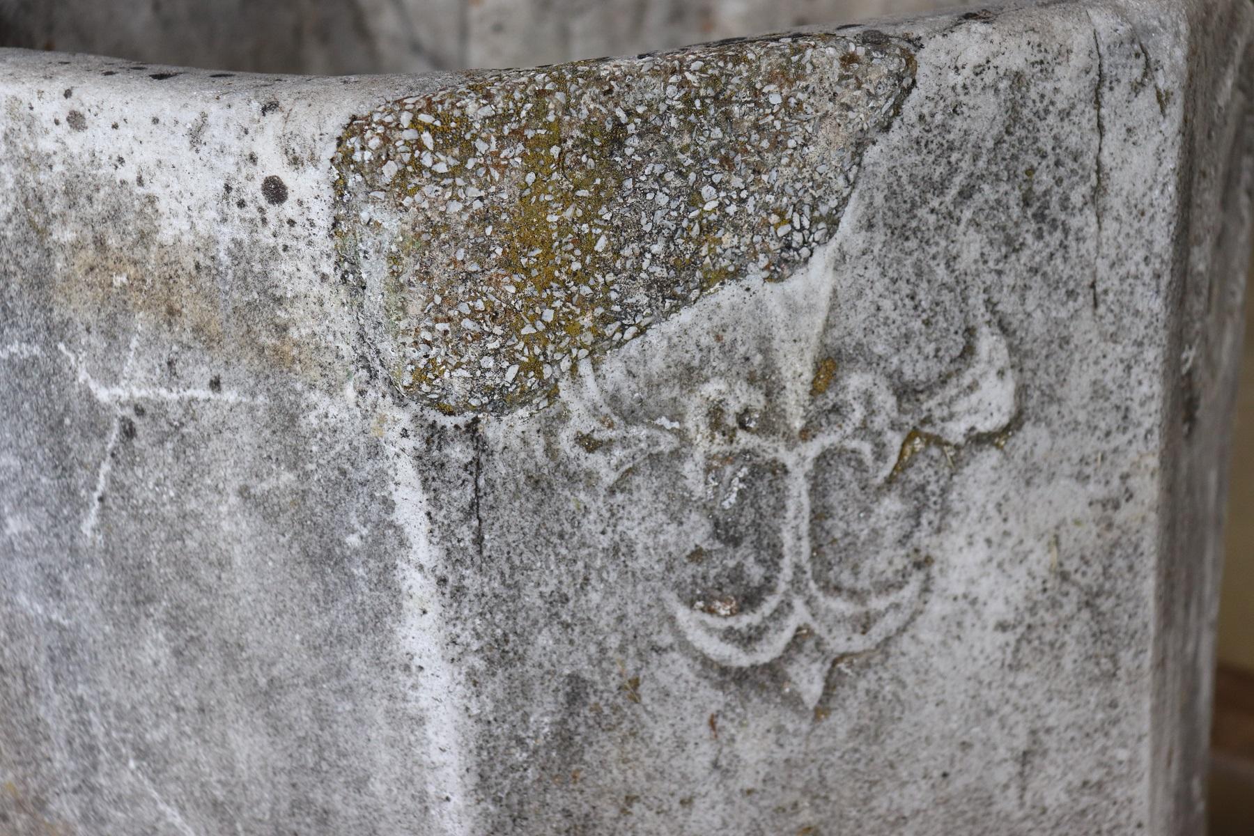 18th Century and Earlier 16th Century Italian Antique Marble Hexagonal Sink with Coats of Arms