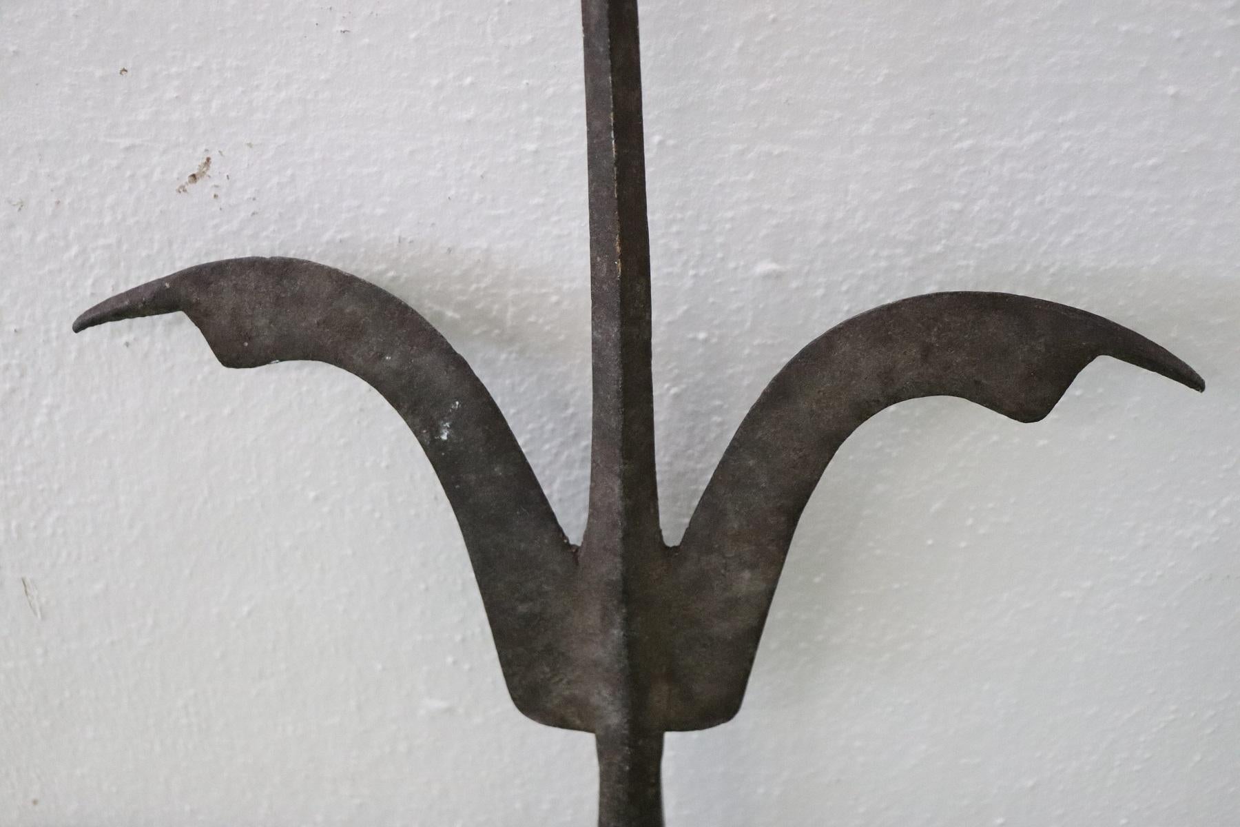 16th Century Italian Renaissance Antique Iron Halberd Spear In Good Condition In Casale Monferrato, IT