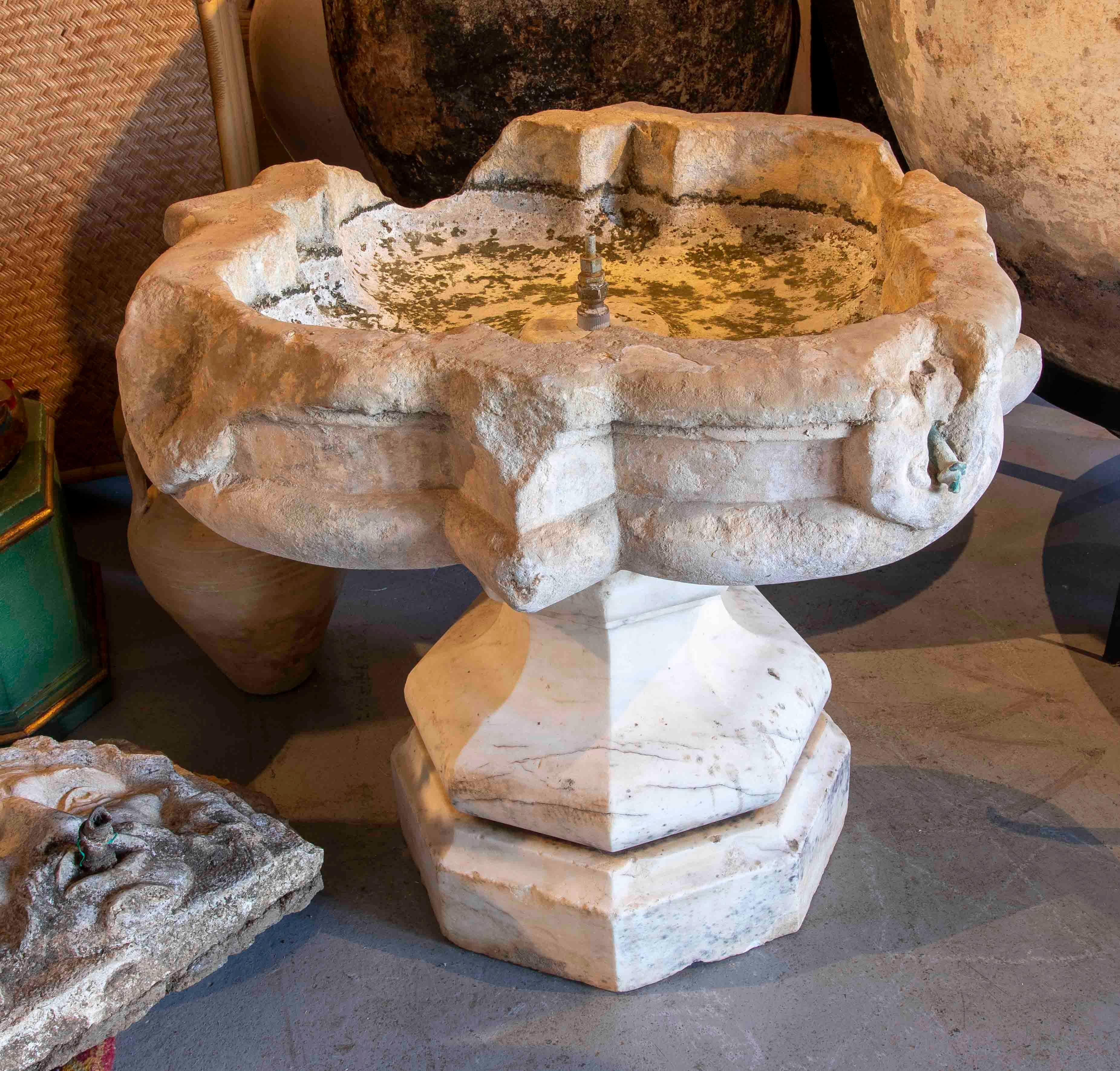 16th Century Italian Renaissance Marble Fountain with Bronze and Lead F ...