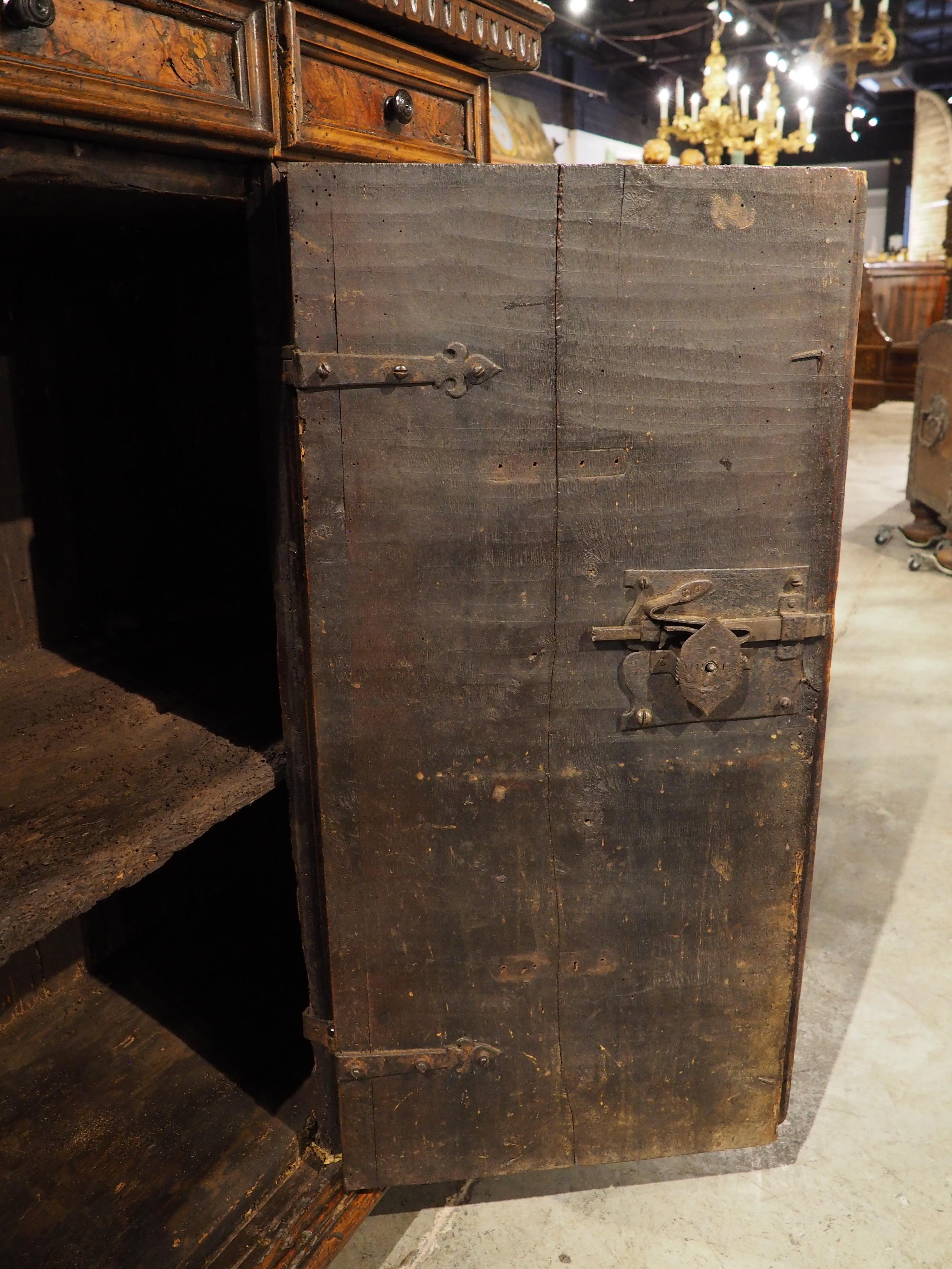 16th Century Italian Renaissance Walnut and Burr Walnut Intarsia Credenza For Sale 5