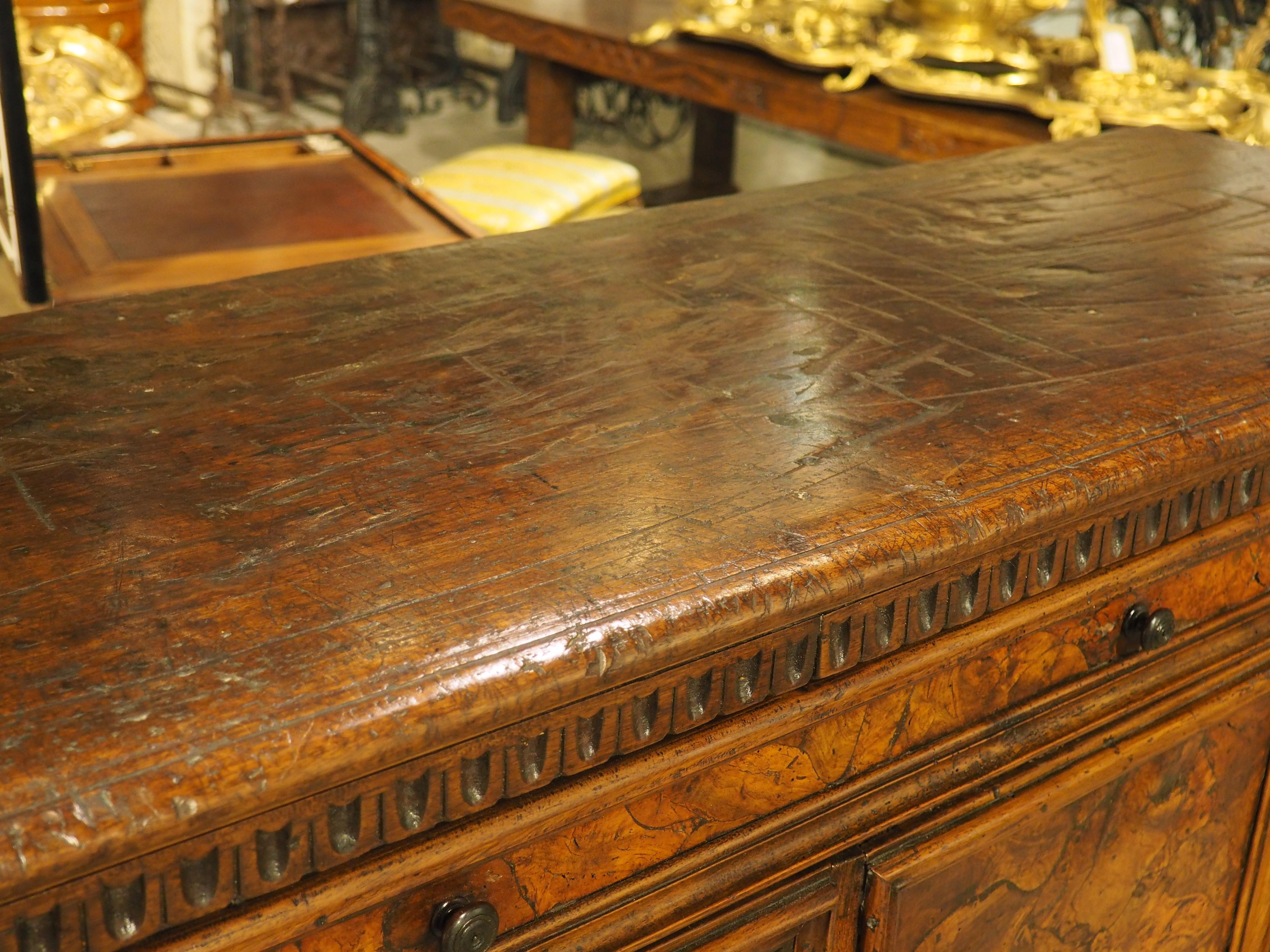 Hand-Carved 16th Century Italian Renaissance Walnut and Burr Walnut Intarsia Credenza For Sale